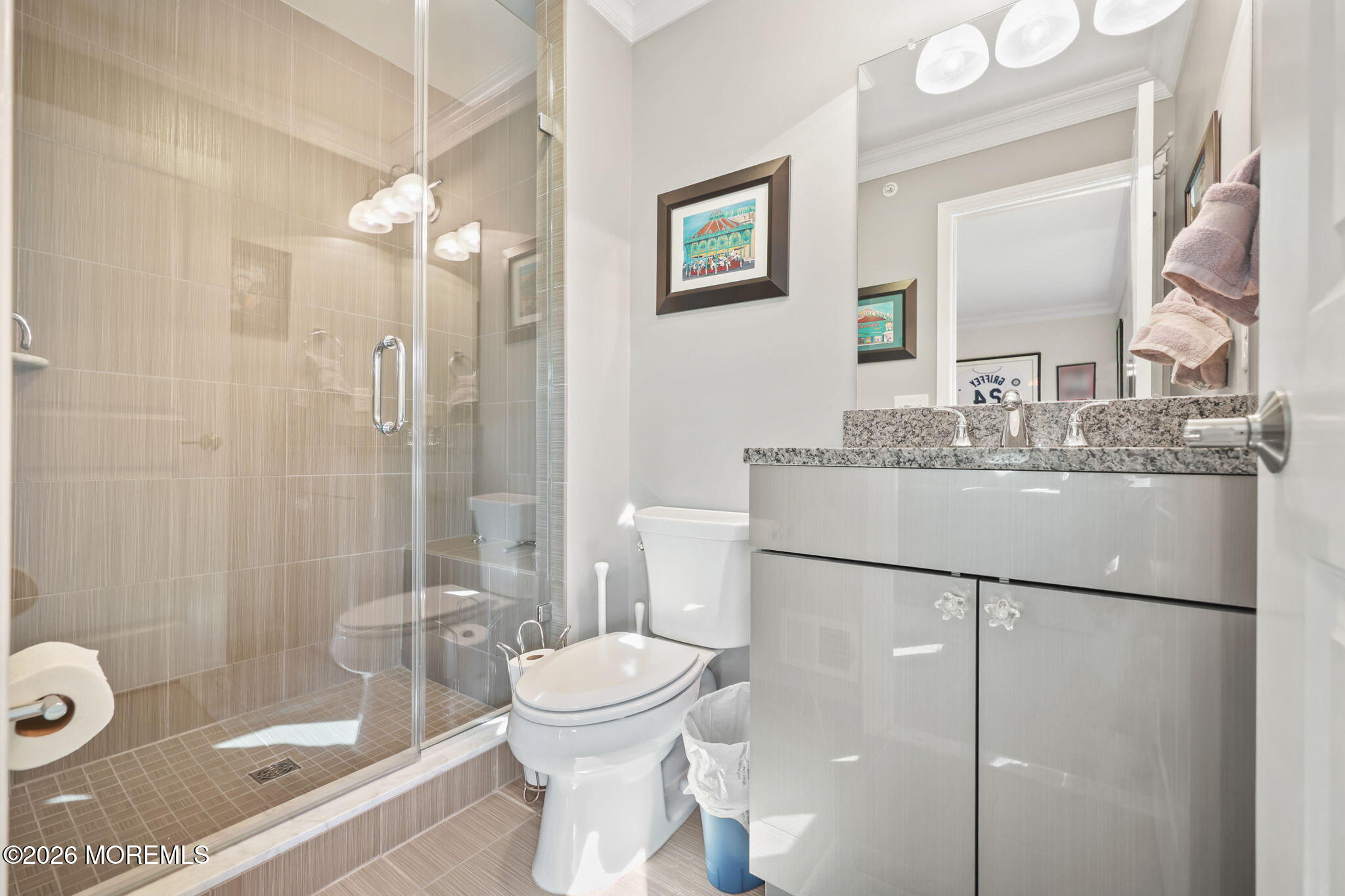 803 Kingsley Street 2