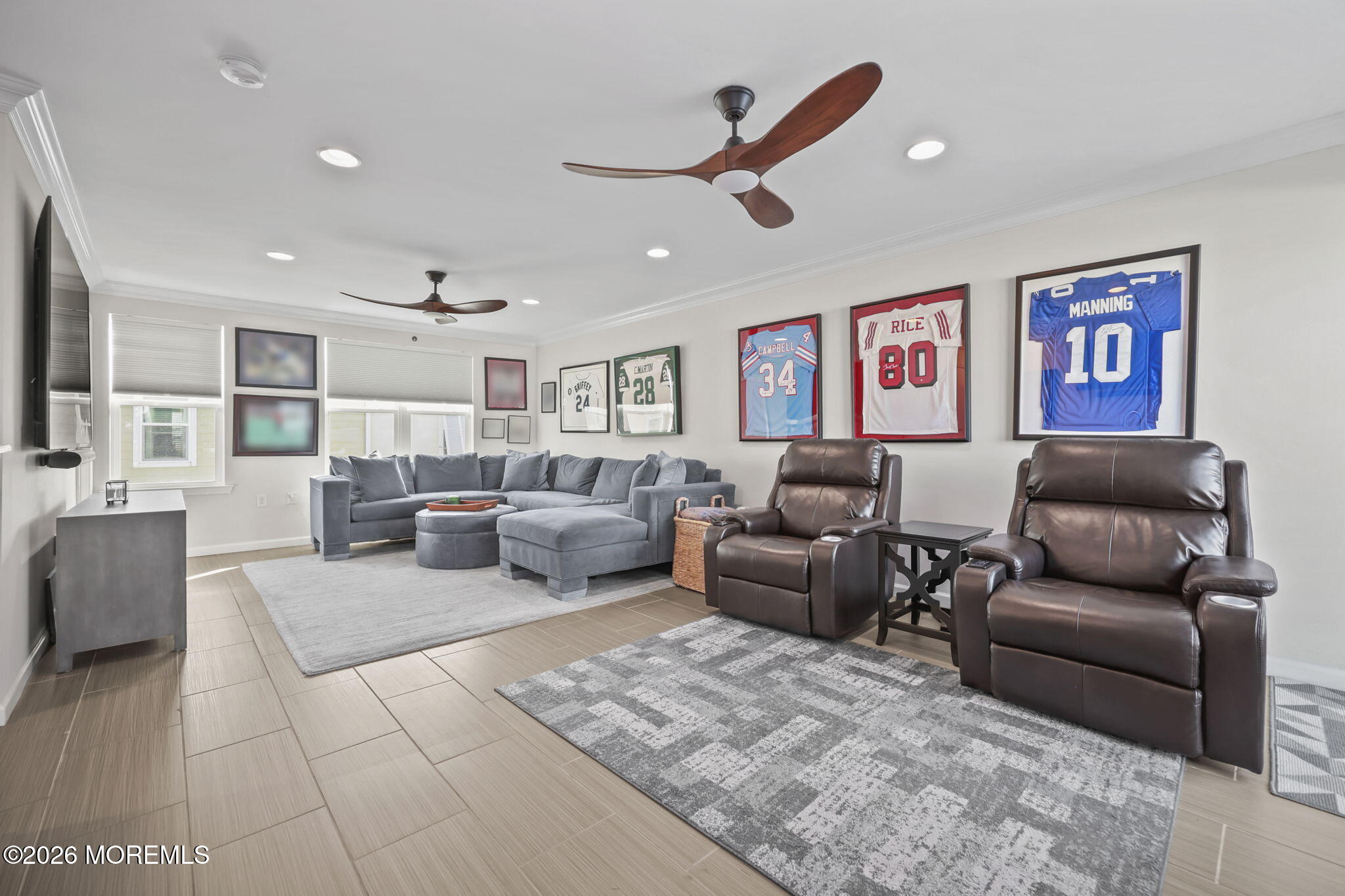 803 Kingsley Street 2