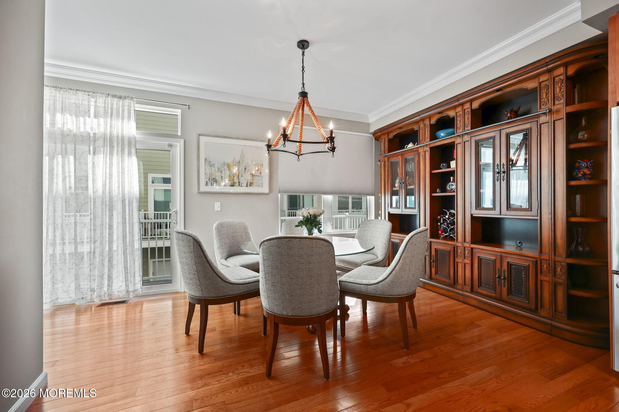 803 Kingsley Street 2