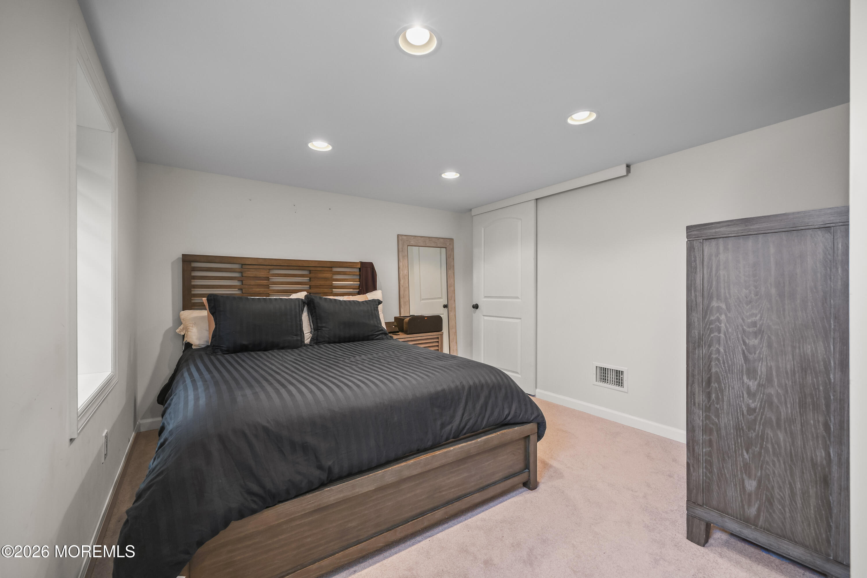 5 Cortland Road