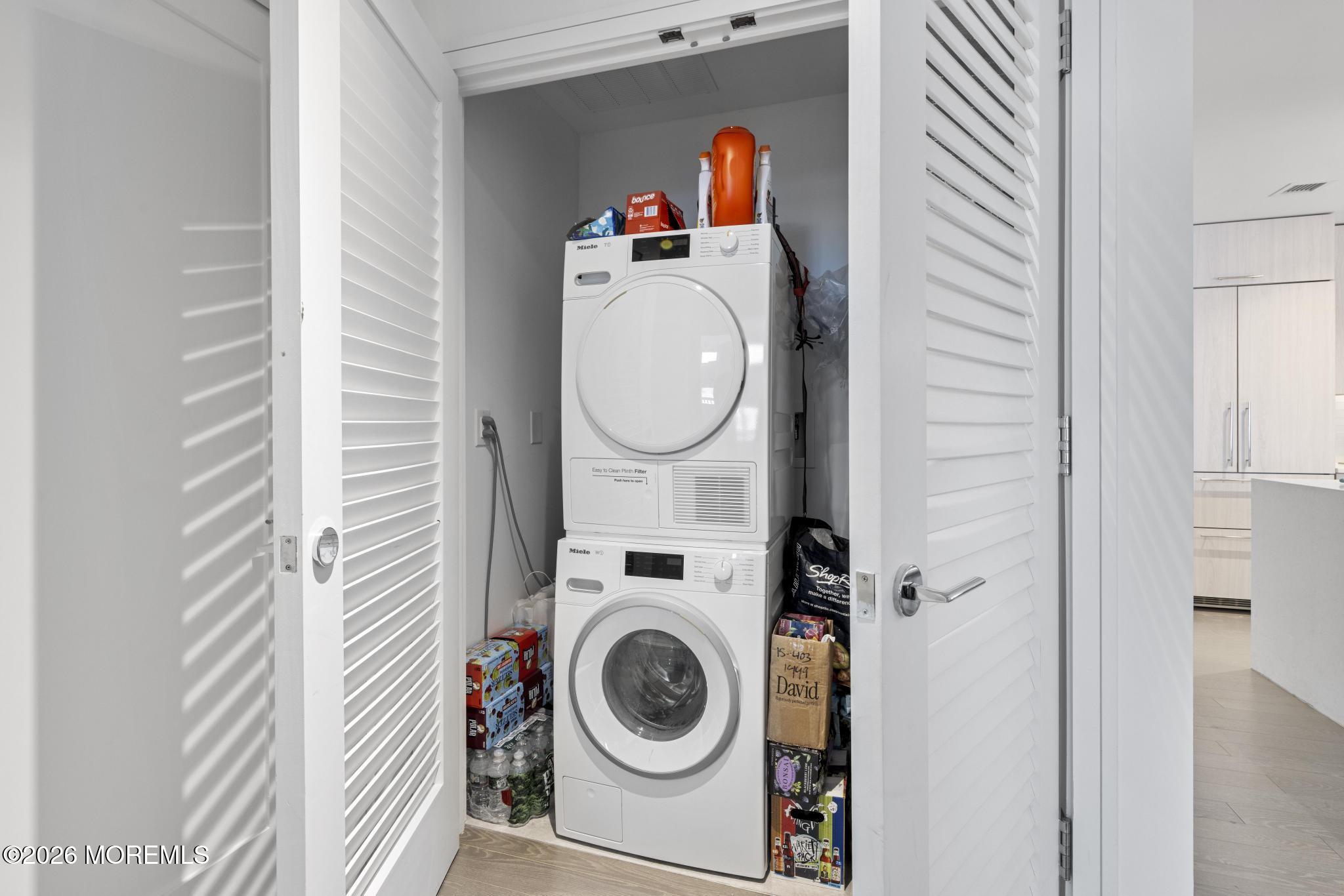 15 Morris Avenue 416