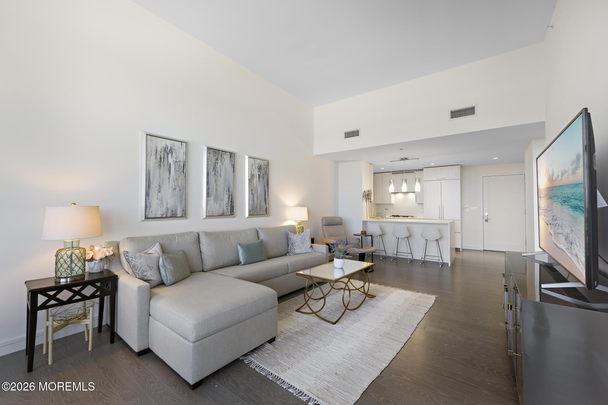 20 Melrose Terrace 606