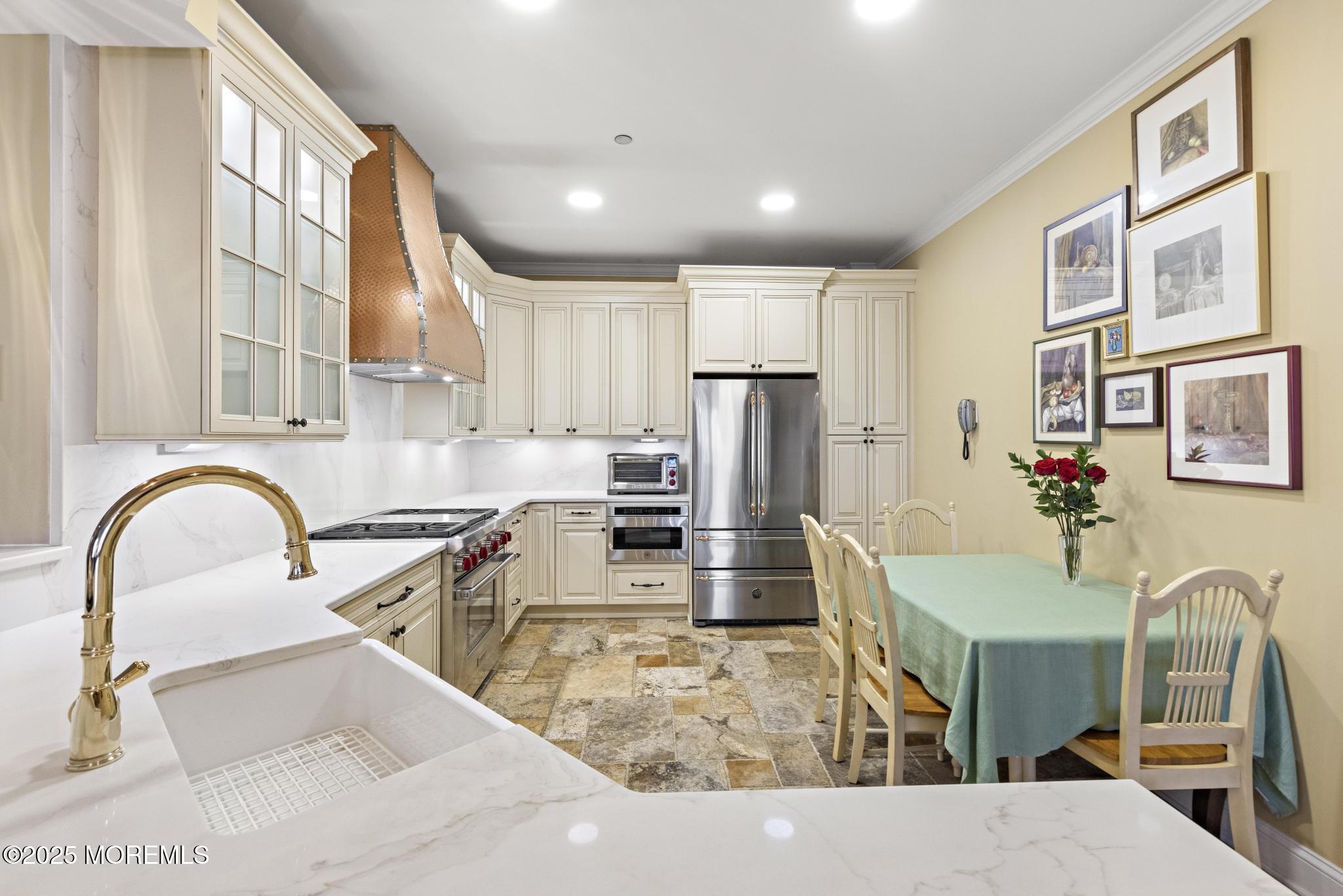 1501 Ocean Avenue 2112