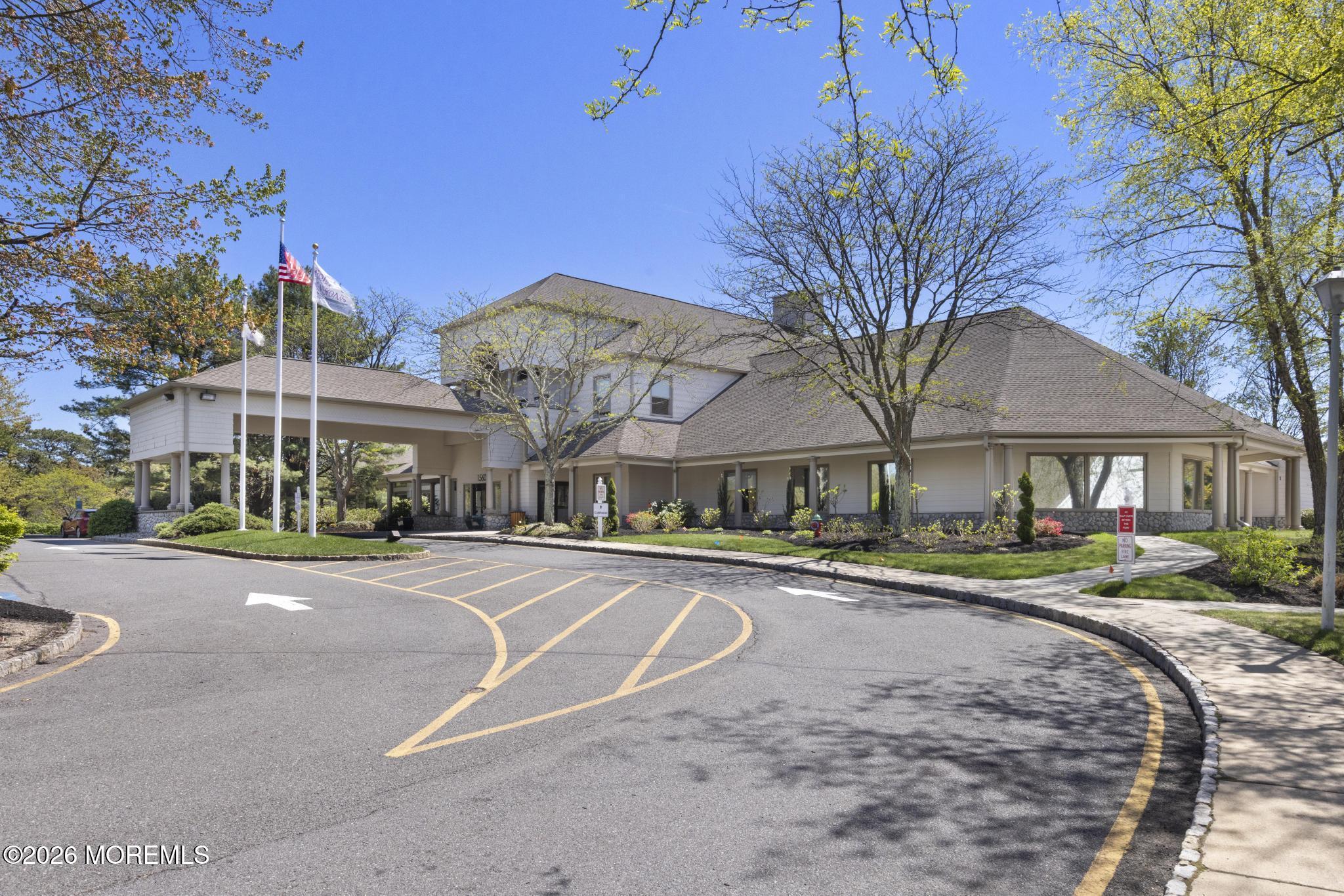 18 Amberwinds Court