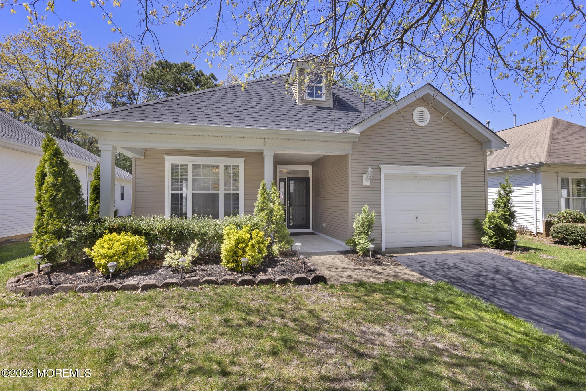 18 Amberwinds Court