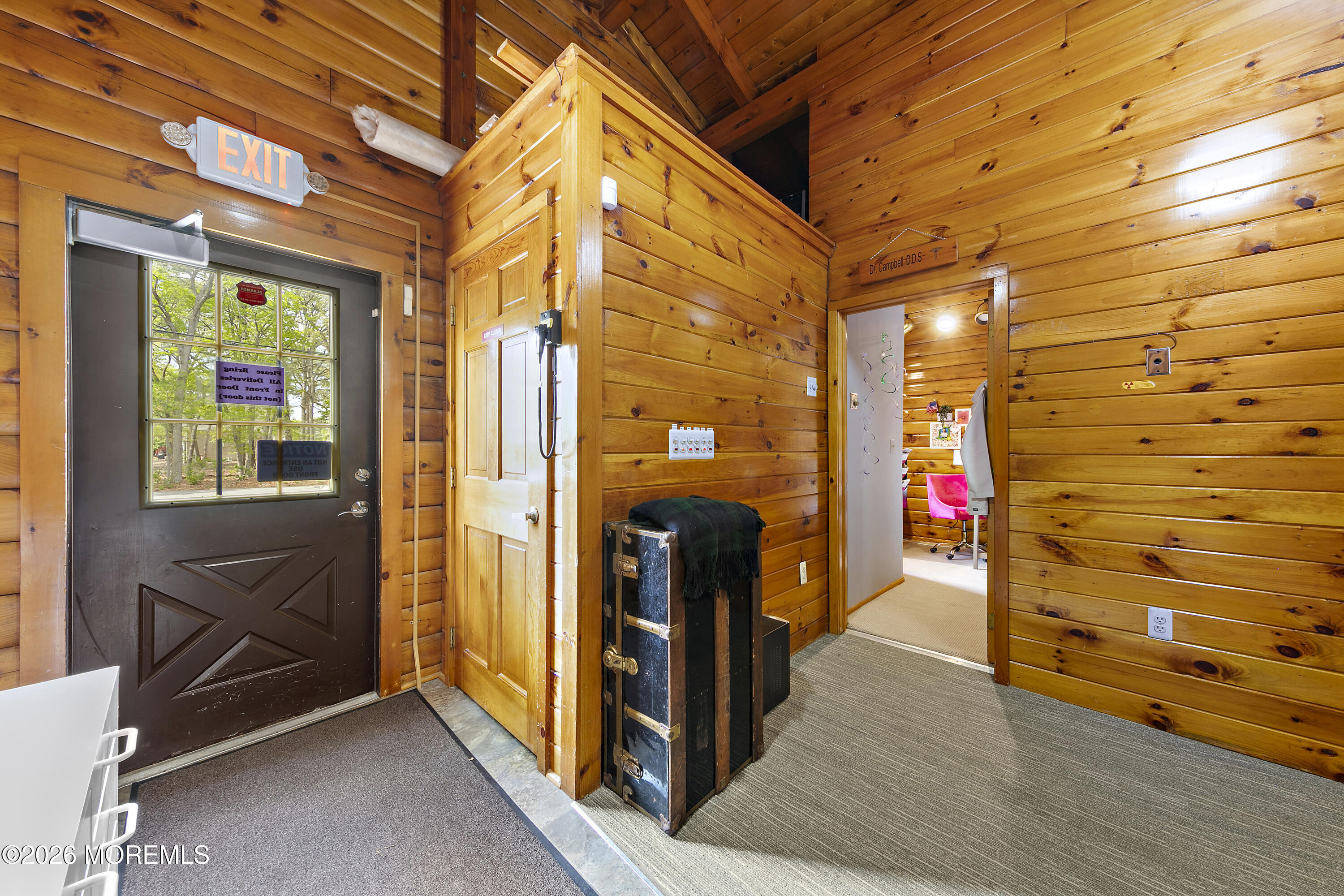 321 Lacey Road