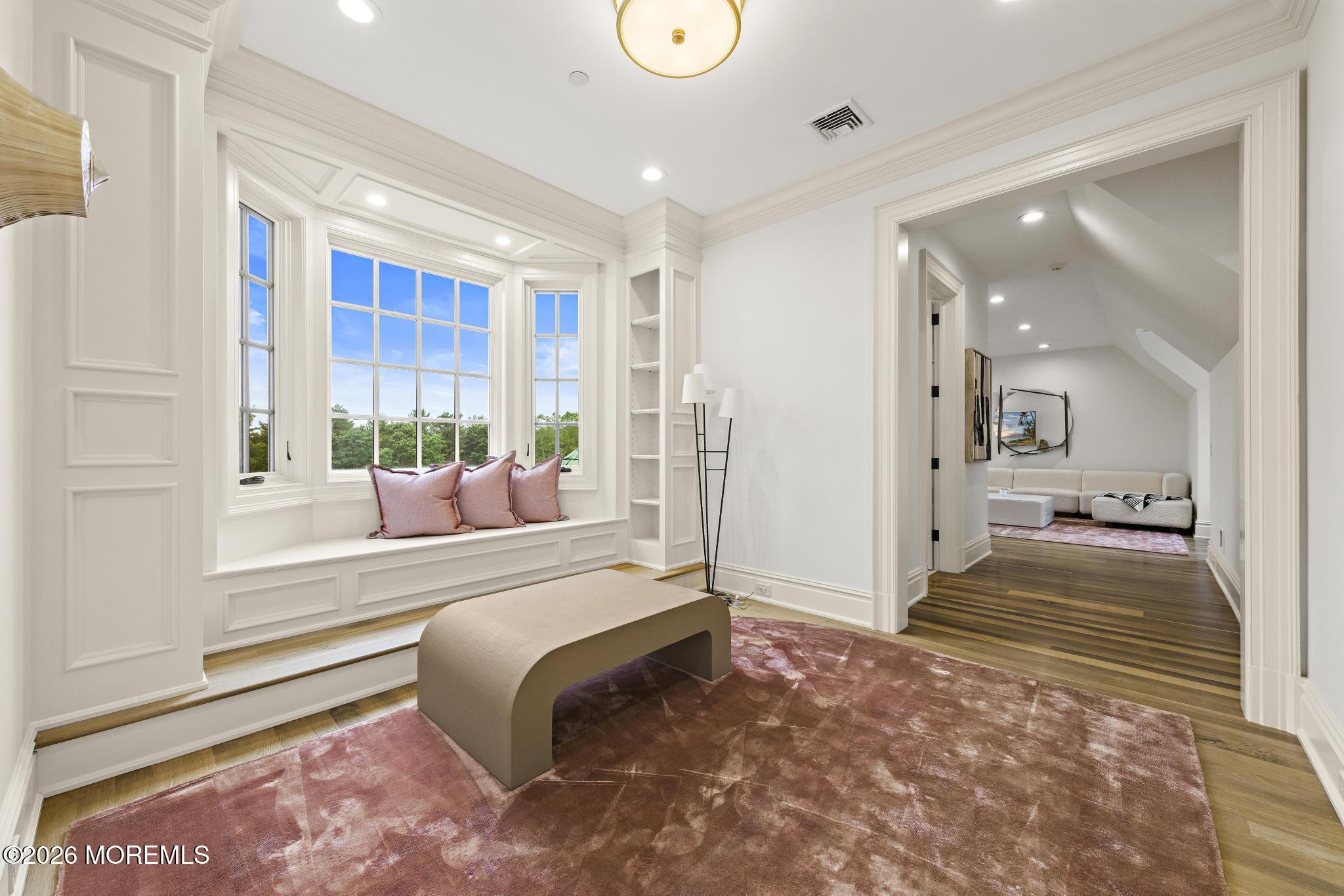 88 Montrose Road