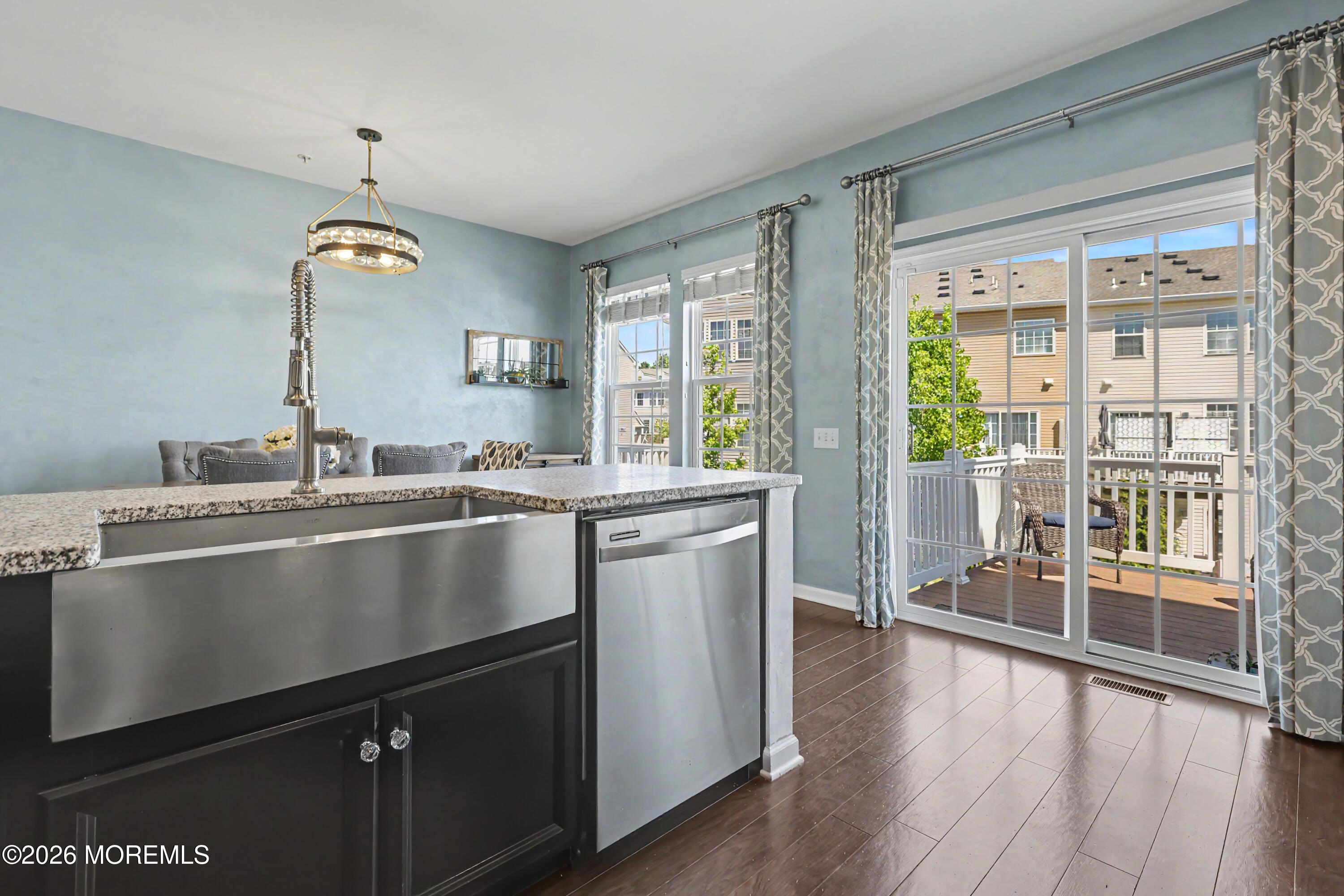 117 Beacon Lane 403