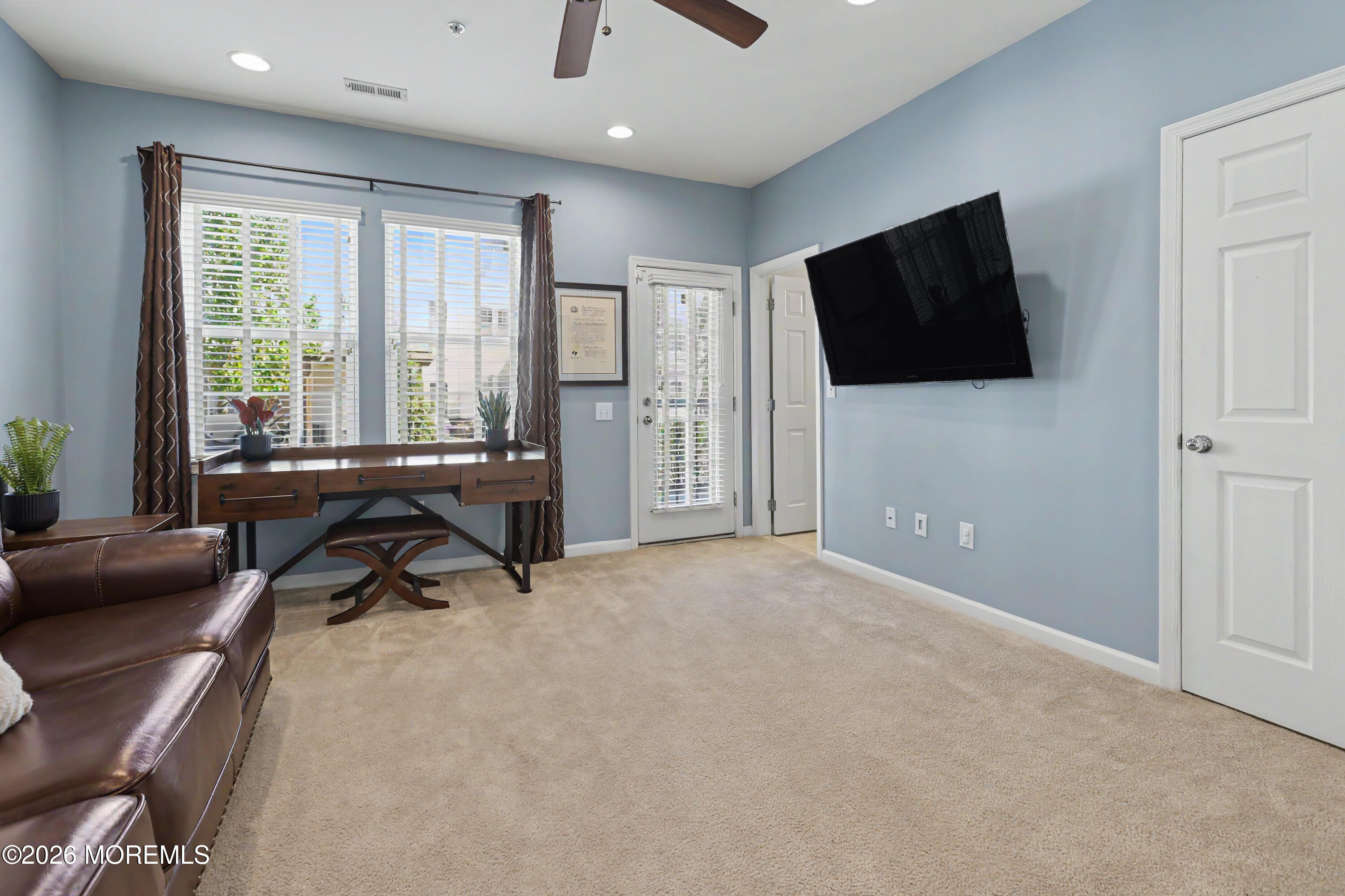 117 Beacon Lane 403