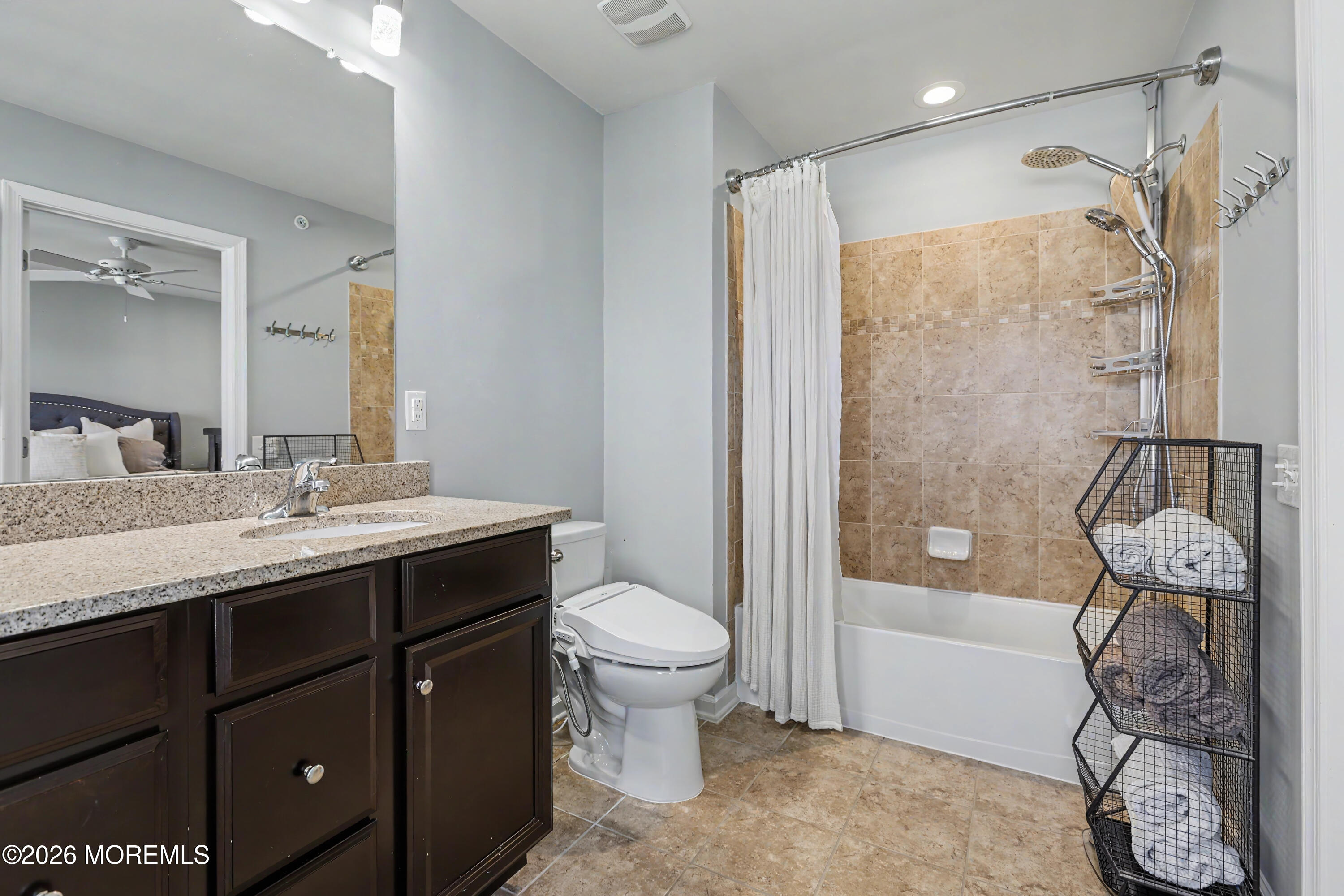 117 Beacon Lane 403