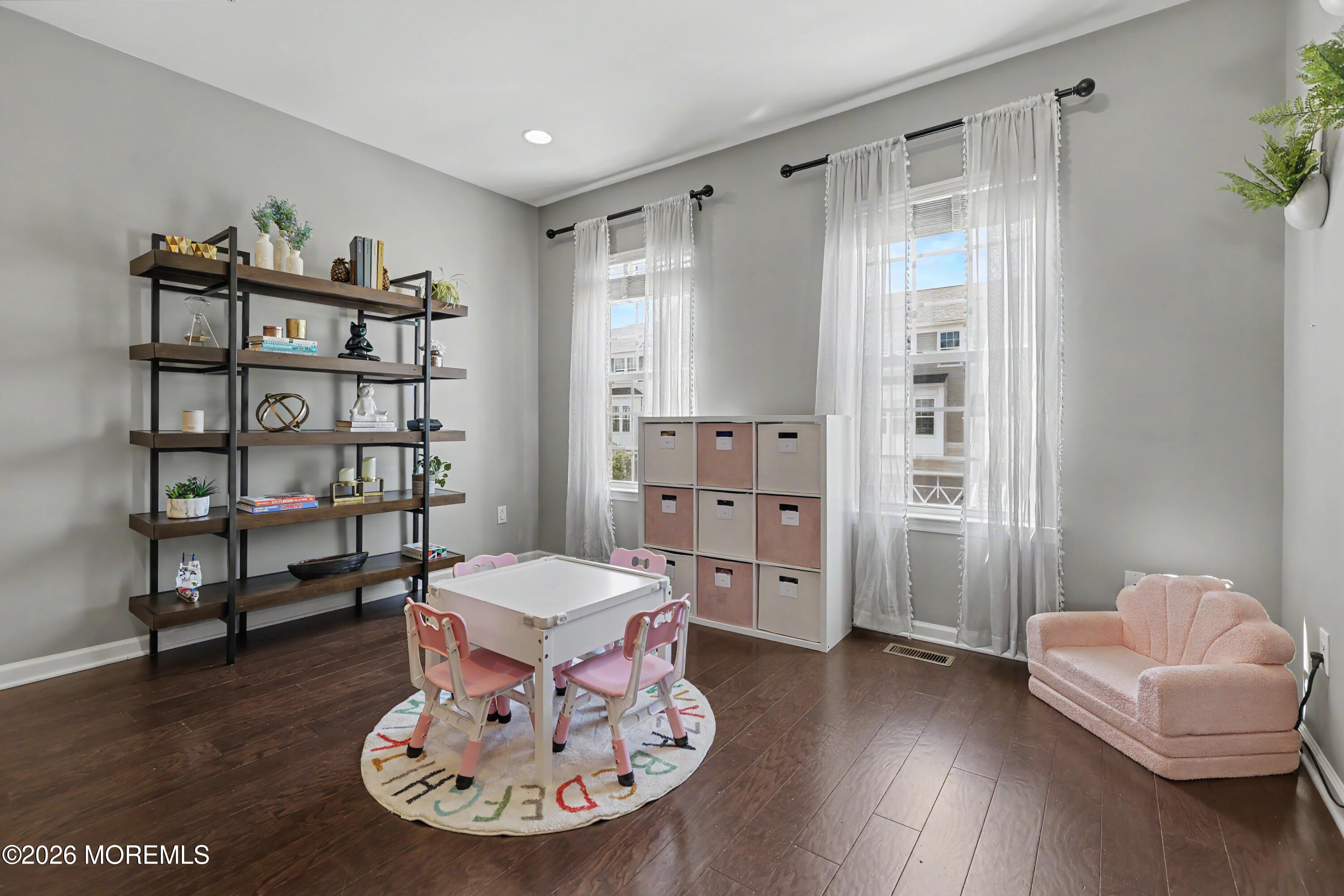 117 Beacon Lane 403