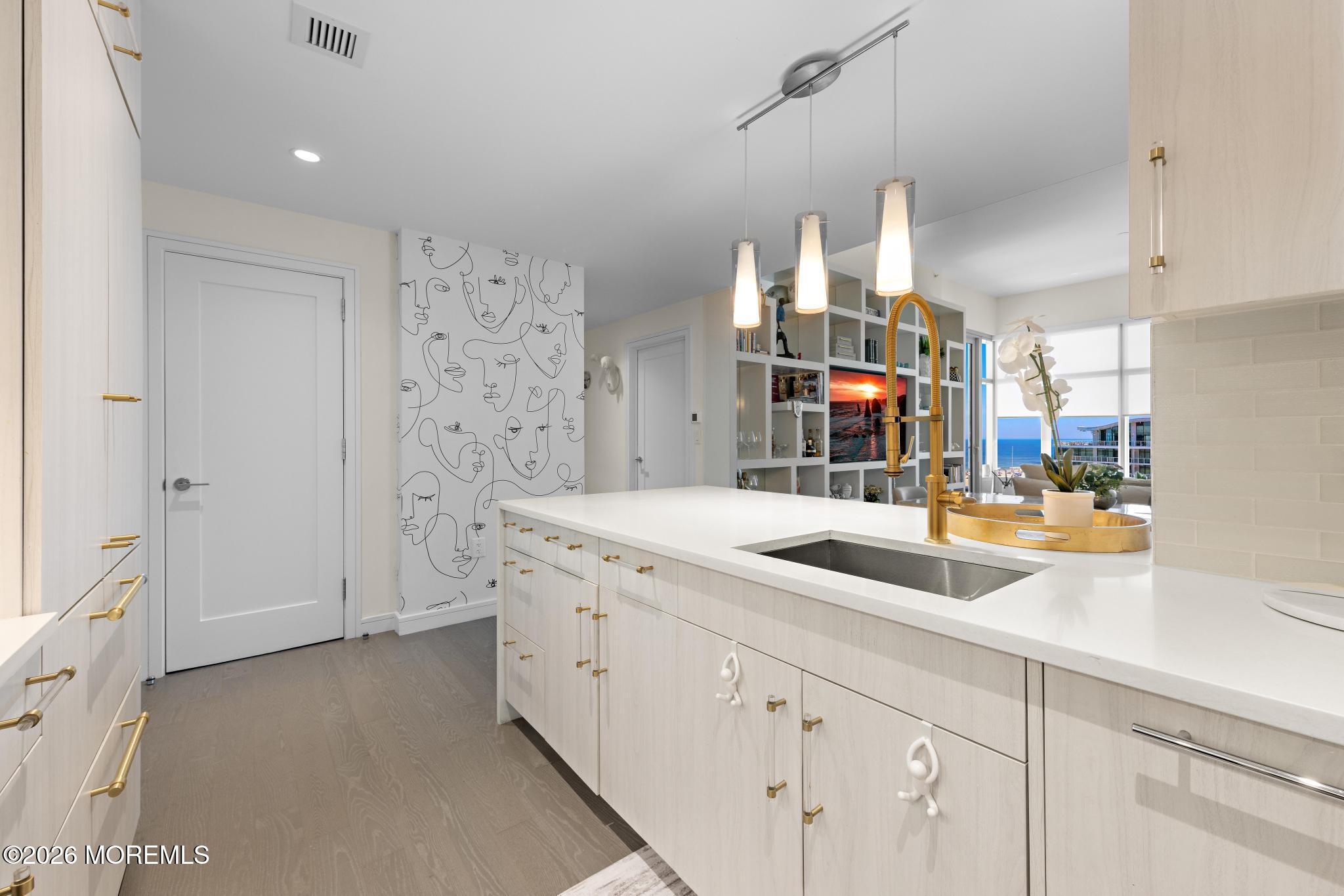 20 Melrose Terrace 607