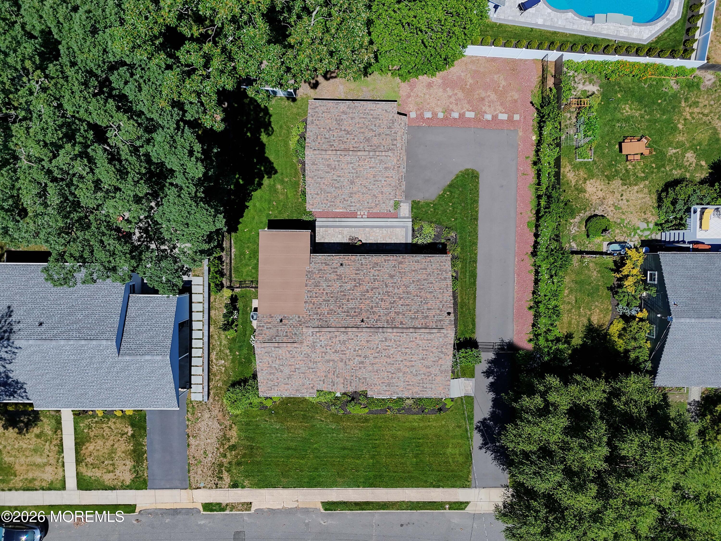 1805 Bryan Avenue