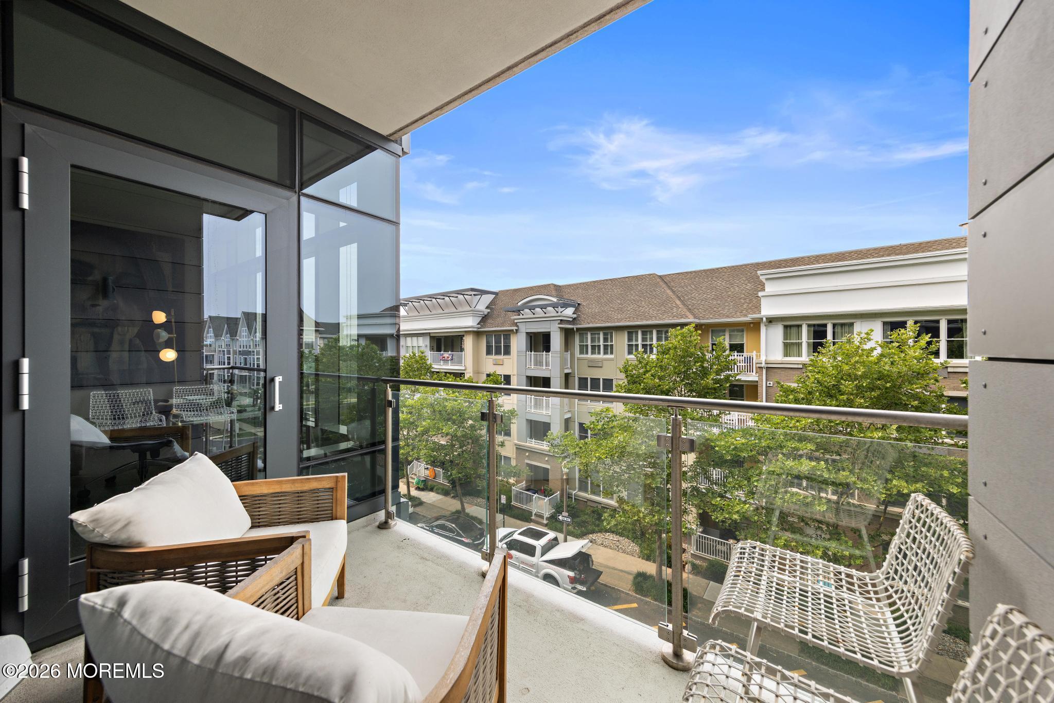 30 Melrose Terrace 304