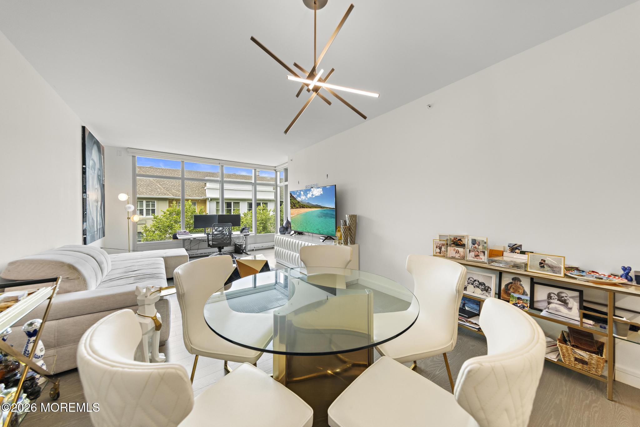 30 Melrose Terrace 304