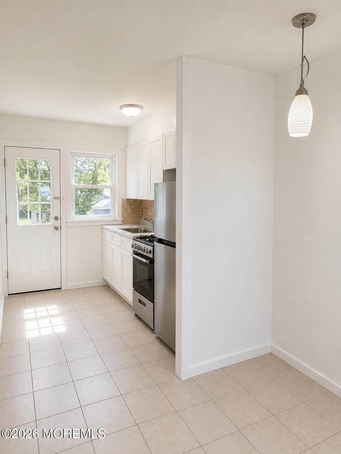 23 Degraw Avenue 25