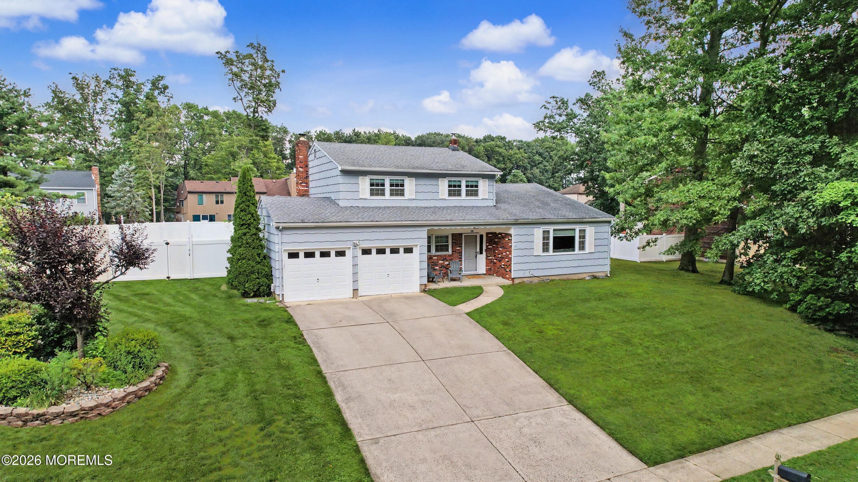 16 Neal Drive