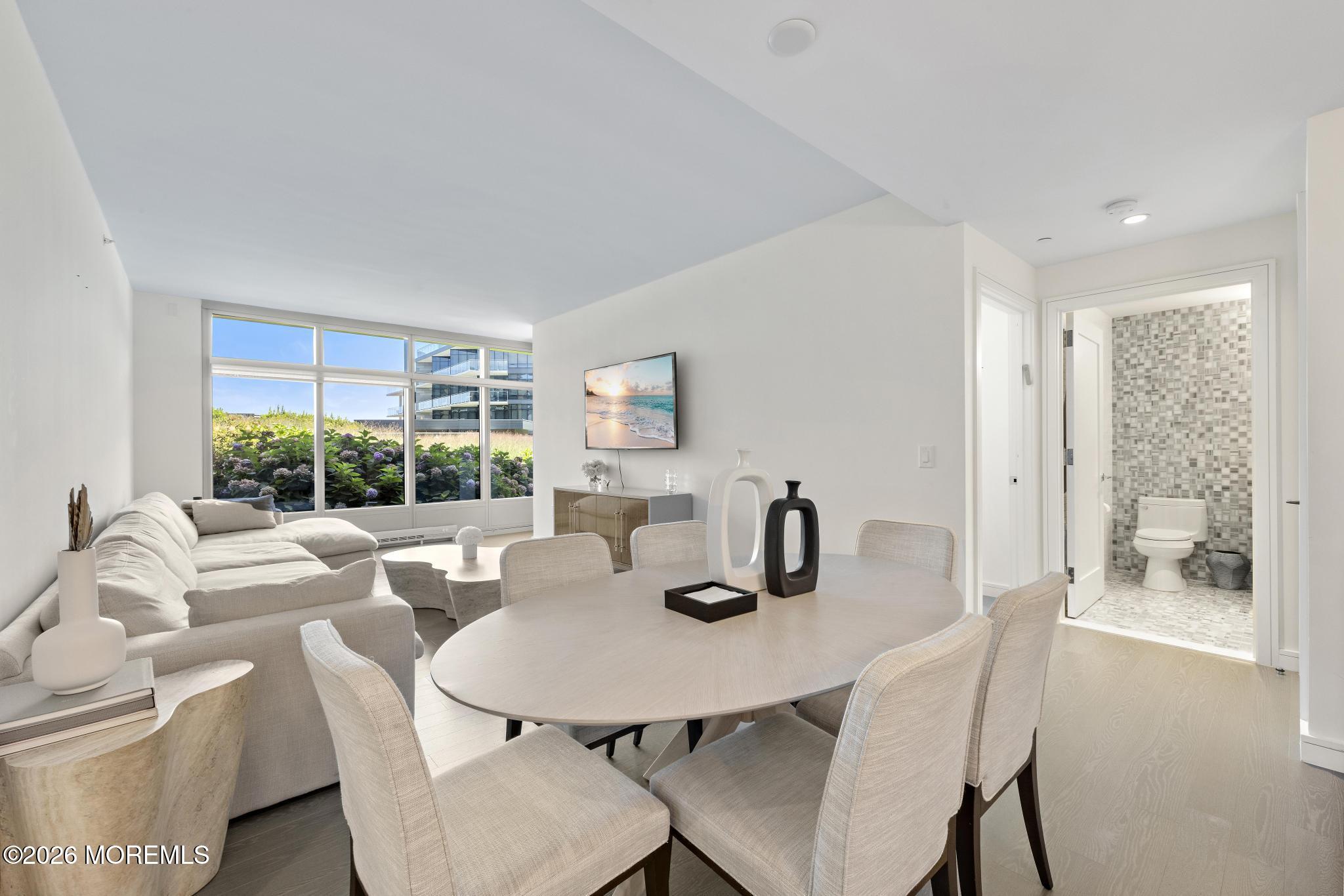 30 Melrose Terrace 216