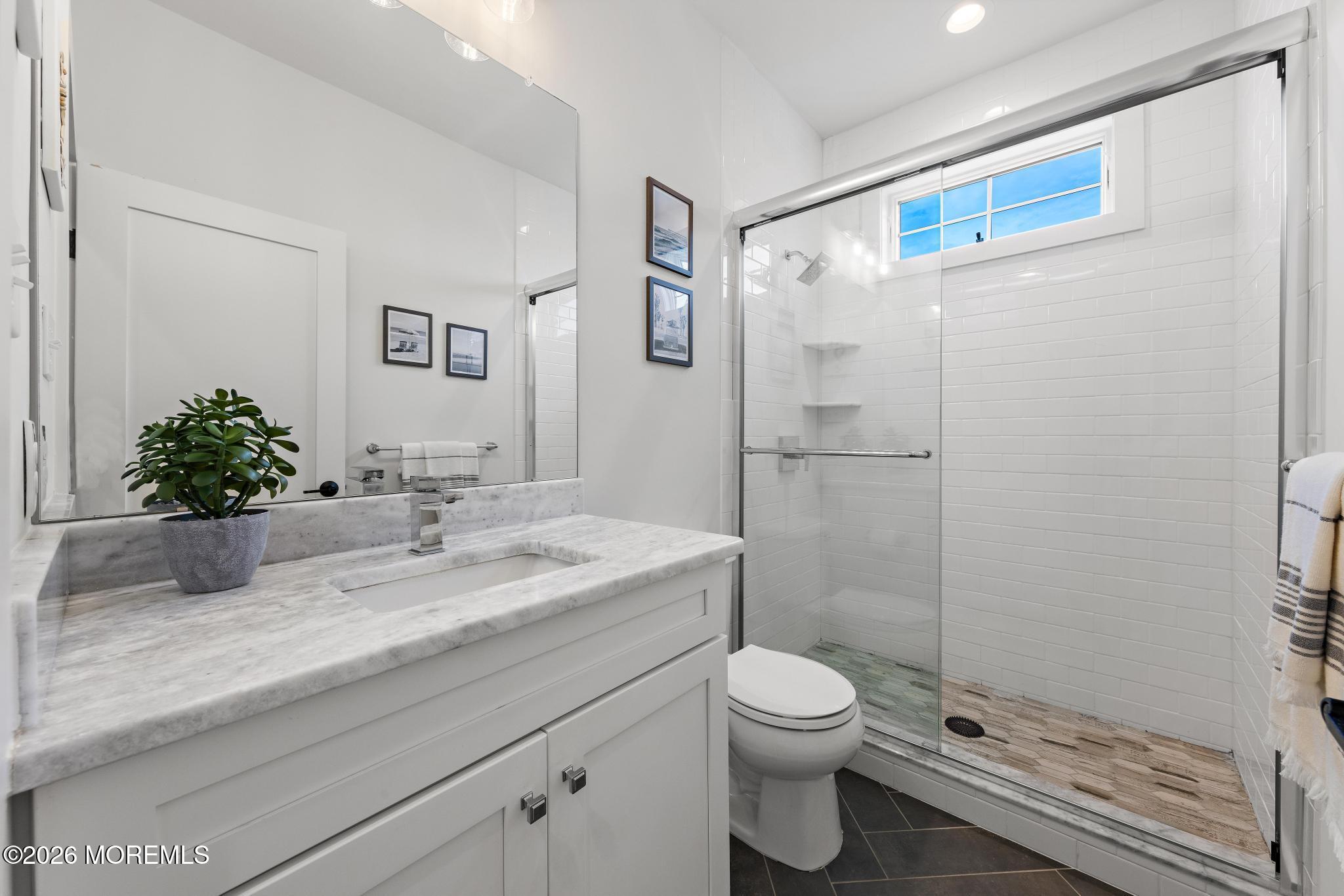 1 E 22nd Street