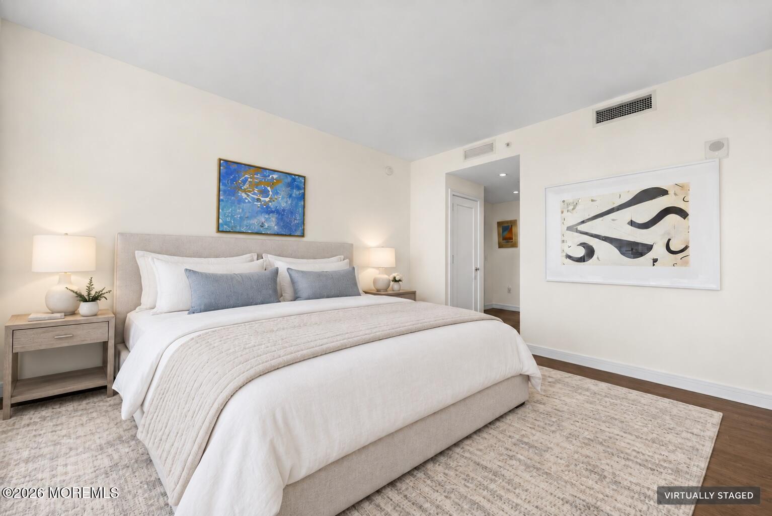 15 Morris Avenue 218