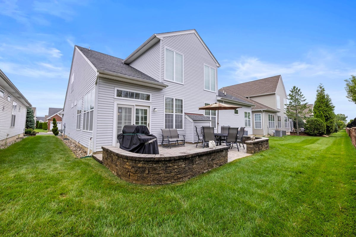 102 Riviera Drive