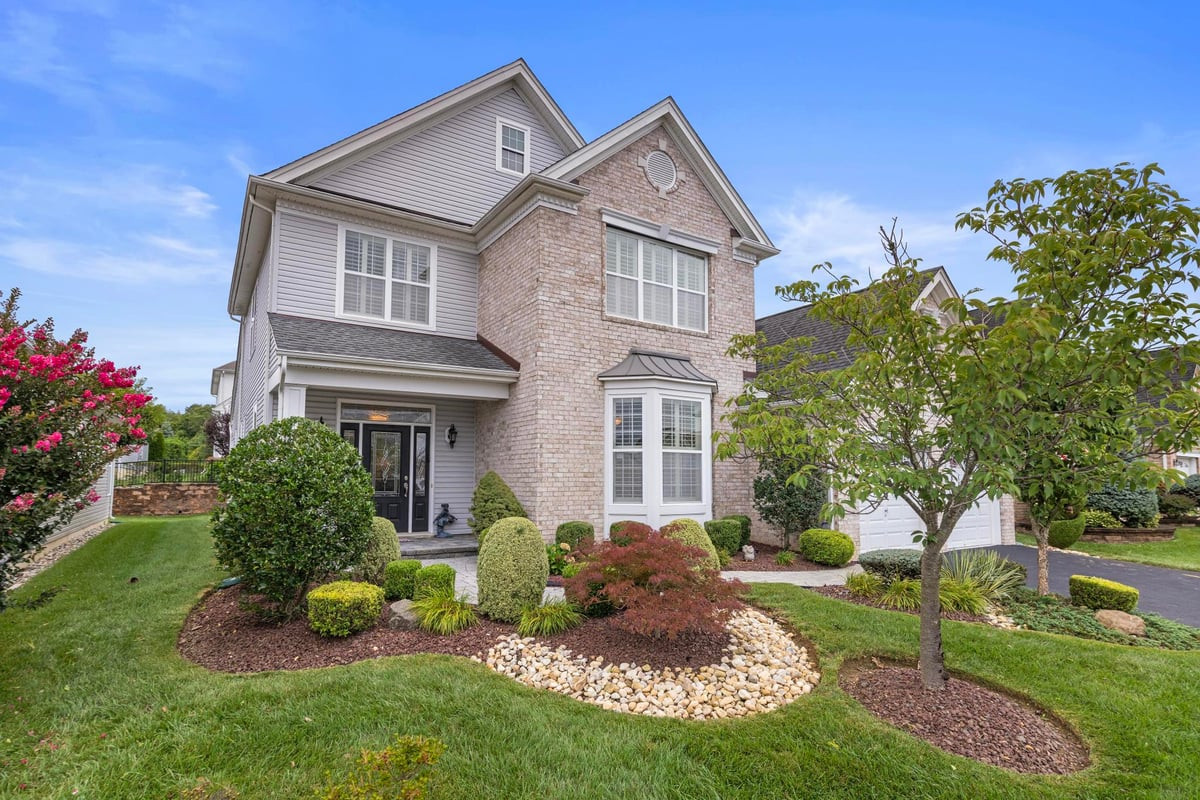 102 Riviera Drive