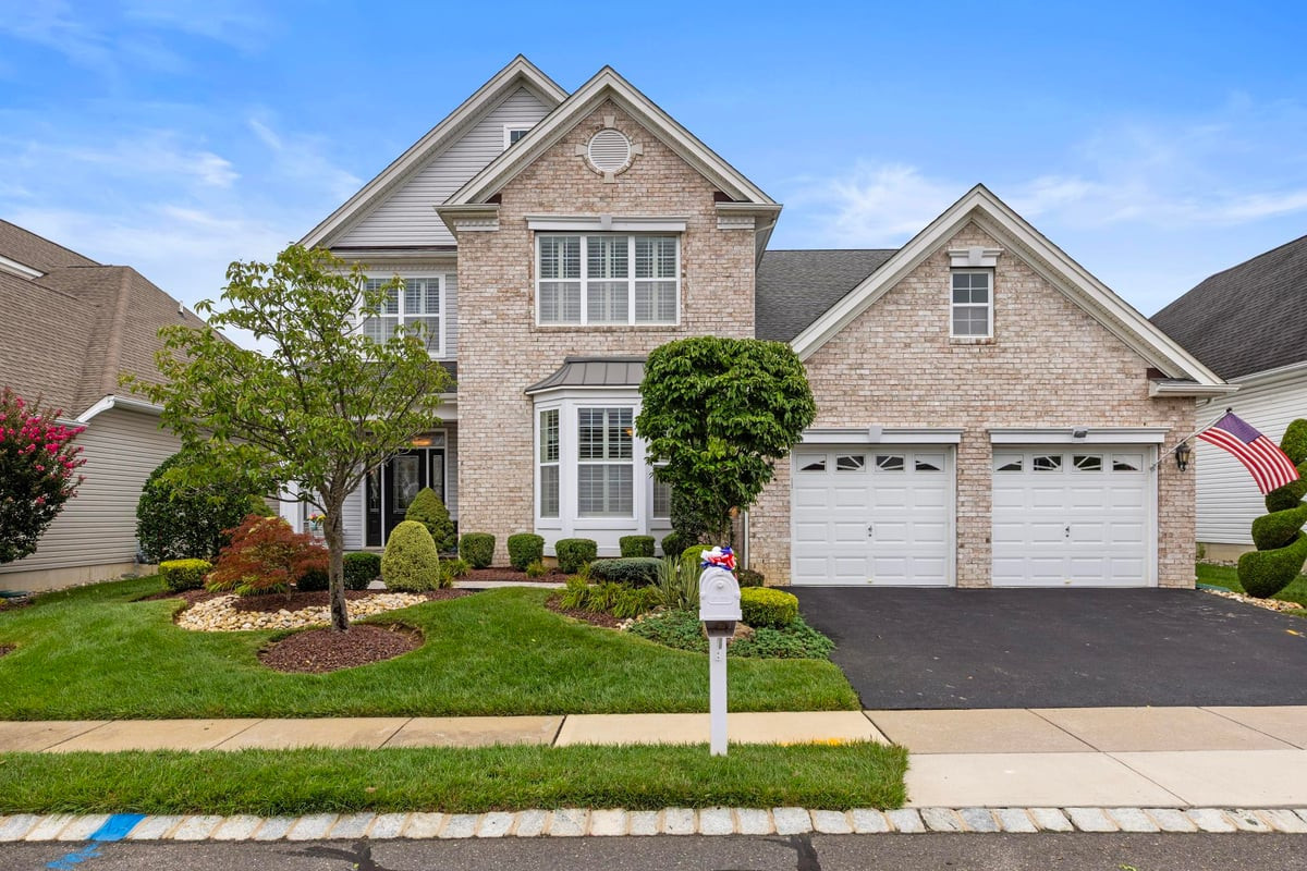 102 Riviera Drive