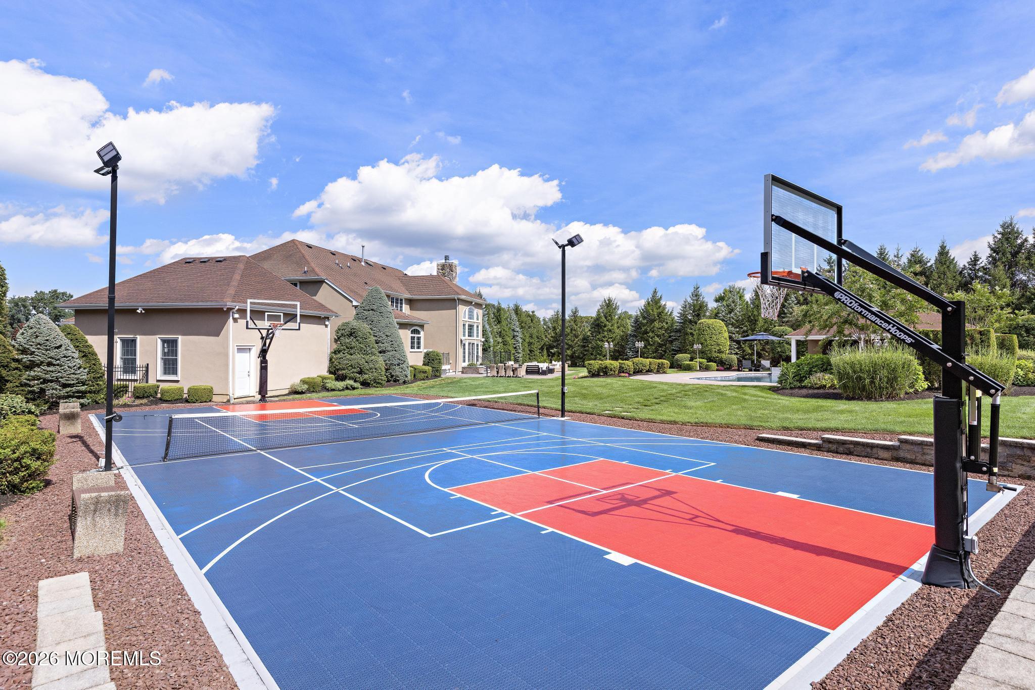 2 Topaz Court