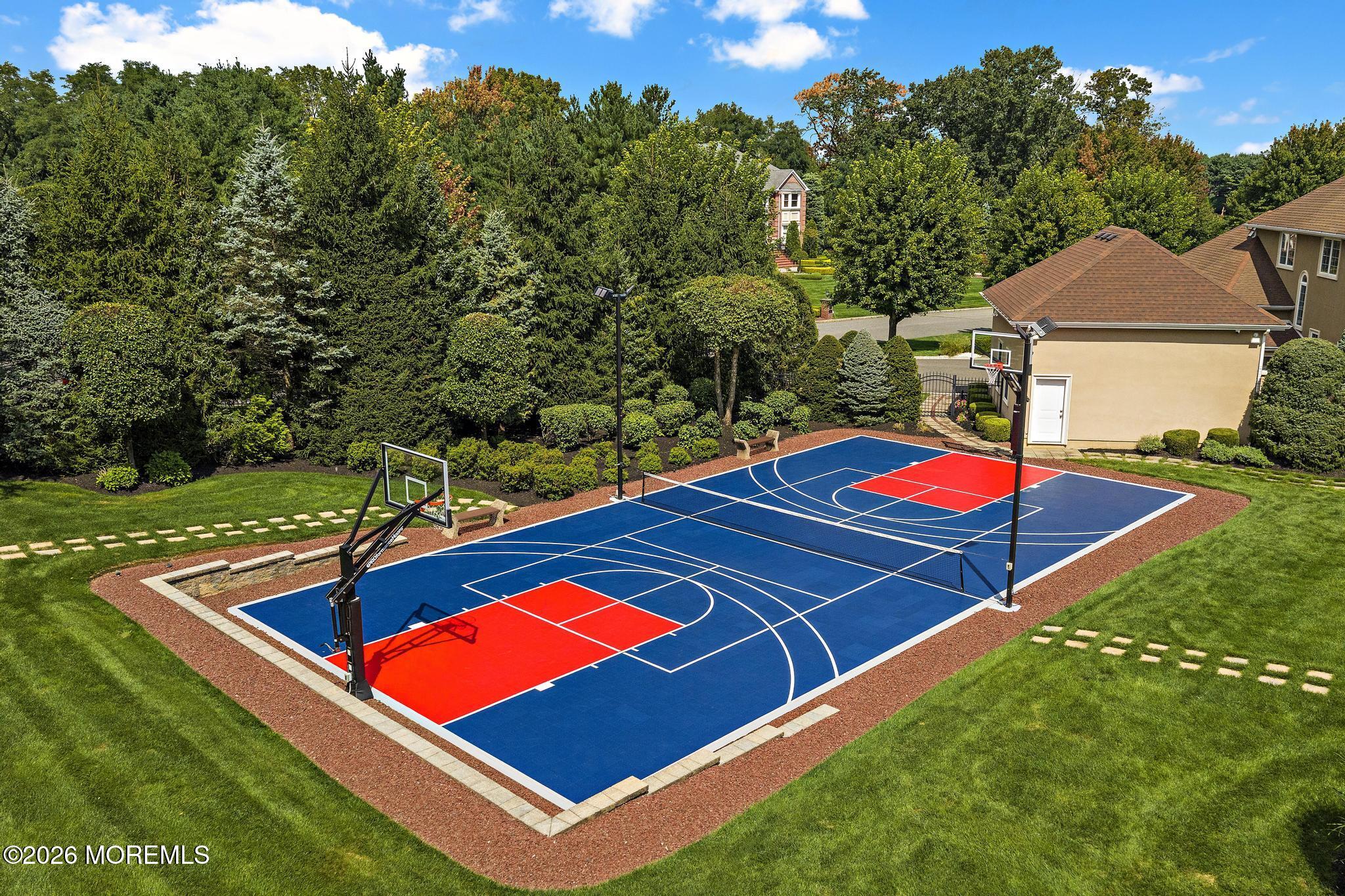 2 Topaz Court