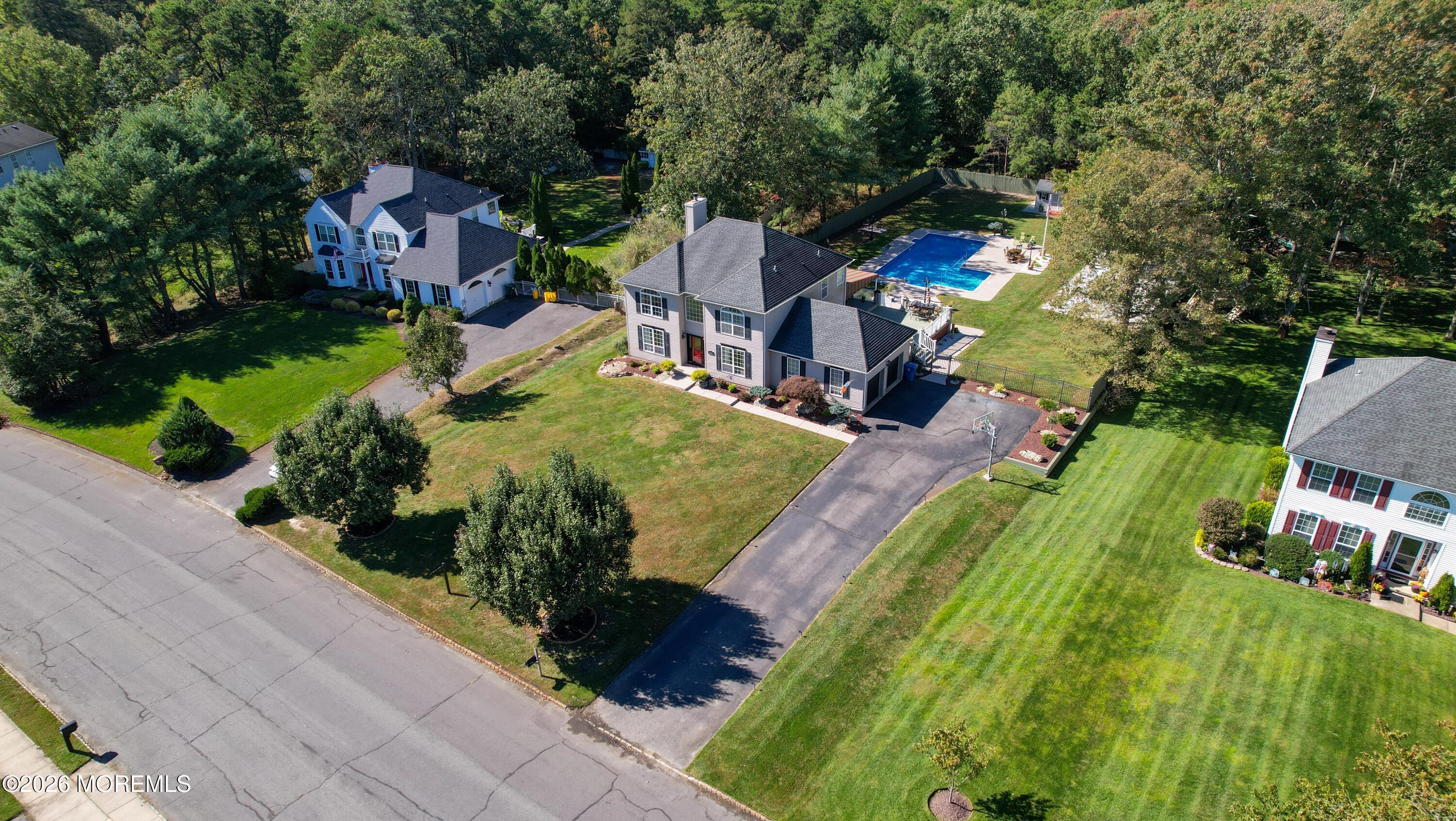611 Winterberry Boulevard