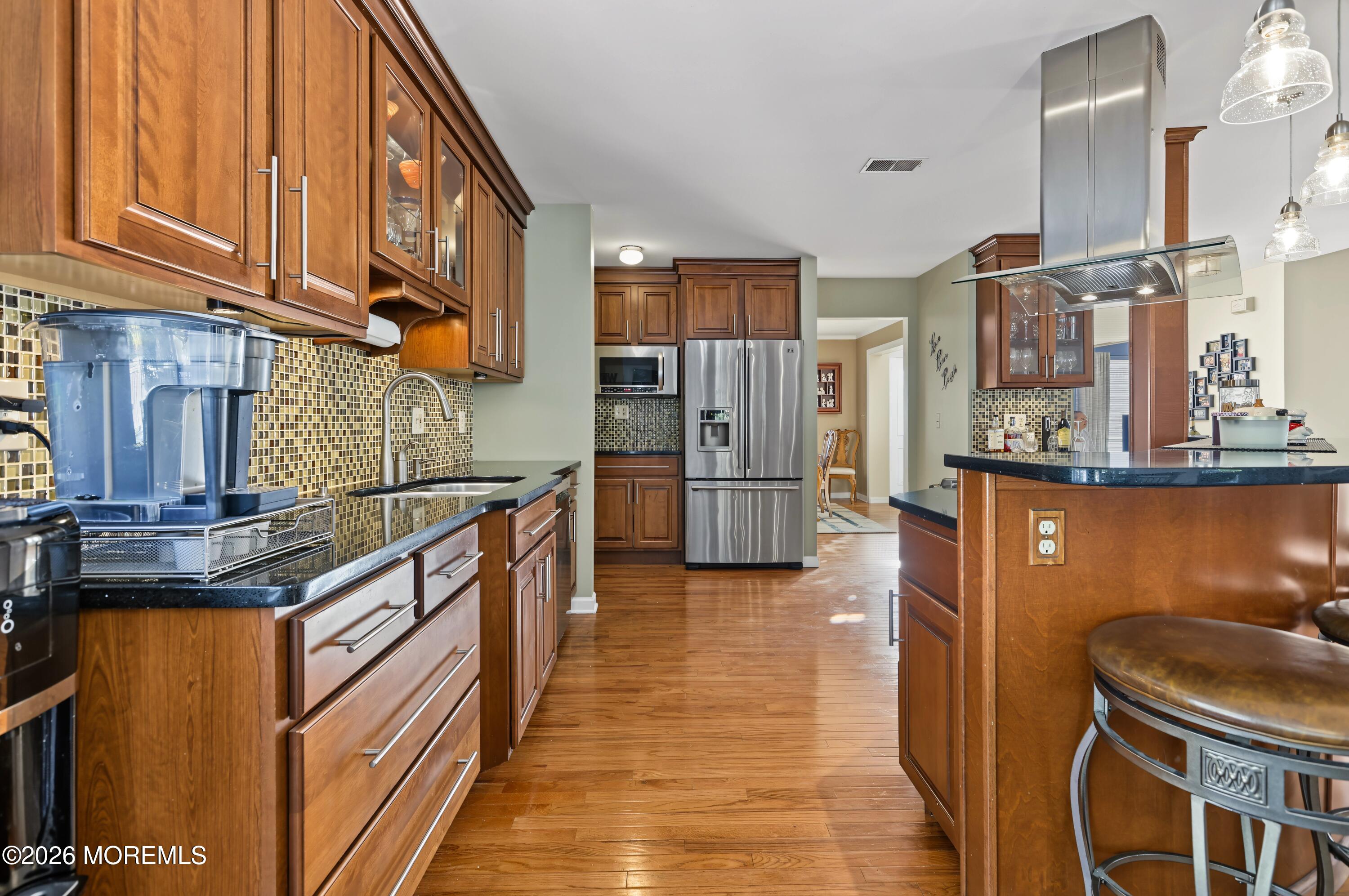 611 Winterberry Boulevard