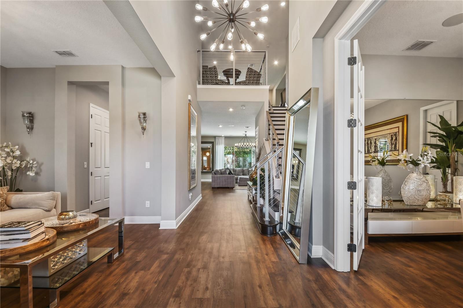 8300 LUDINGTON CIR