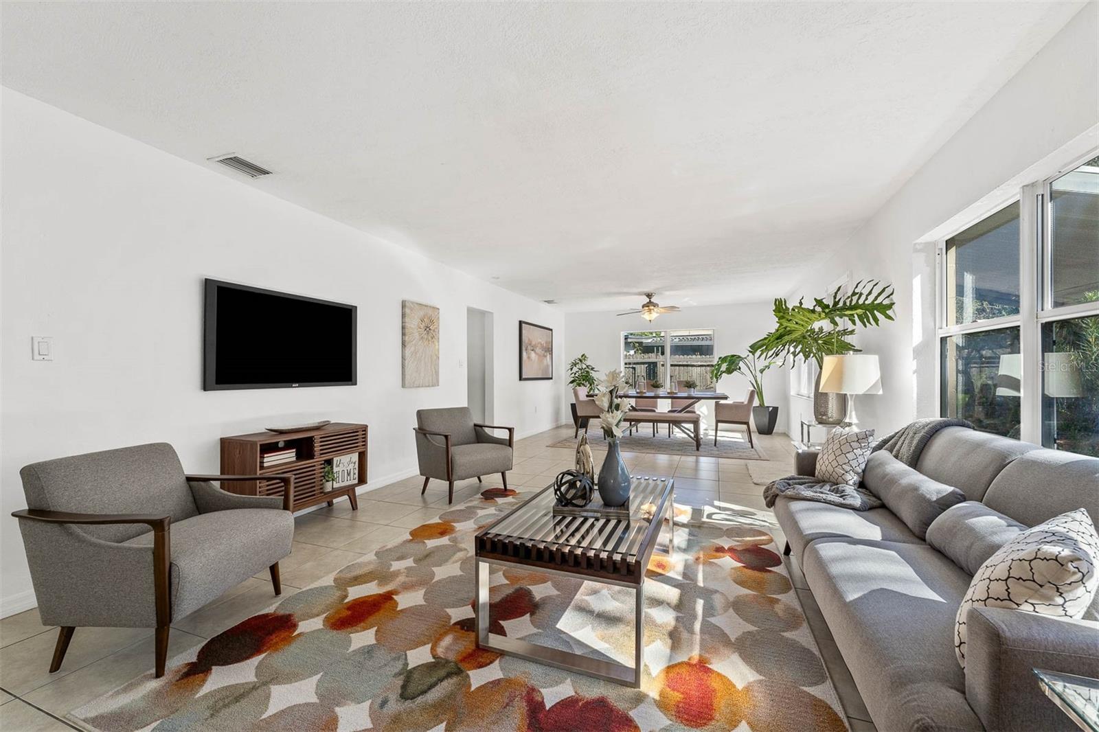 816 PERSHING AVE
