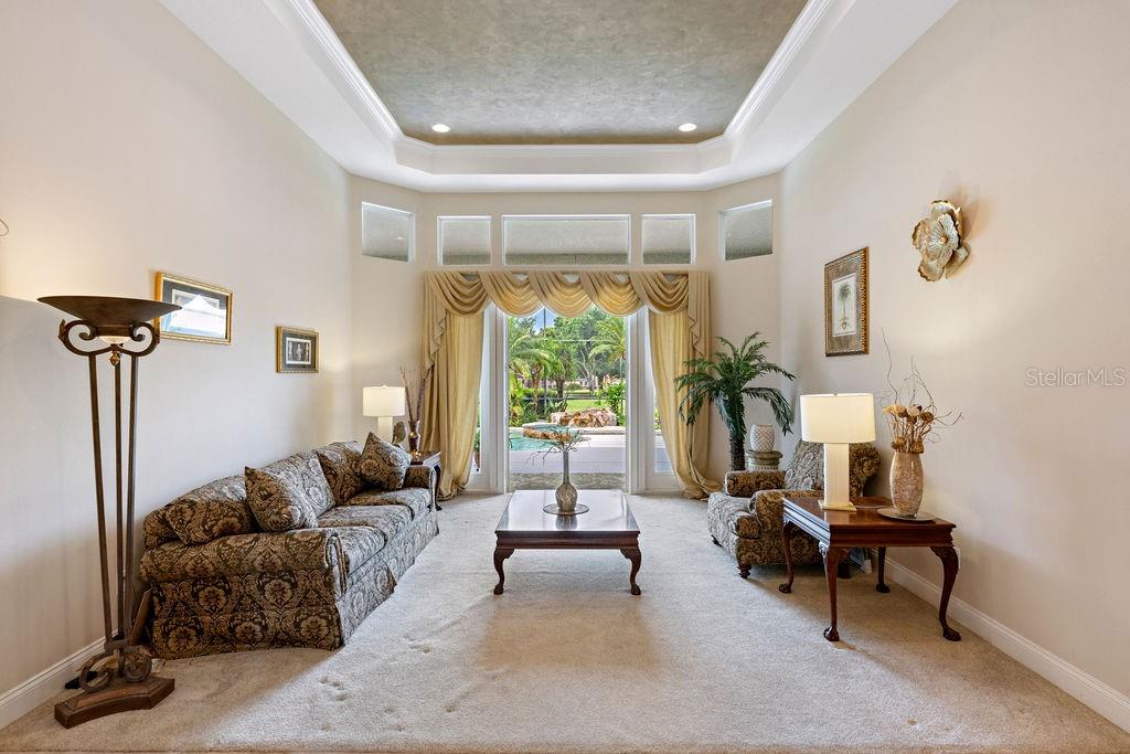 9138 PINNACLE CIR