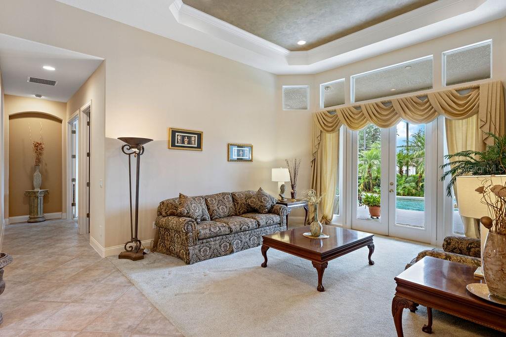 9138 PINNACLE CIR