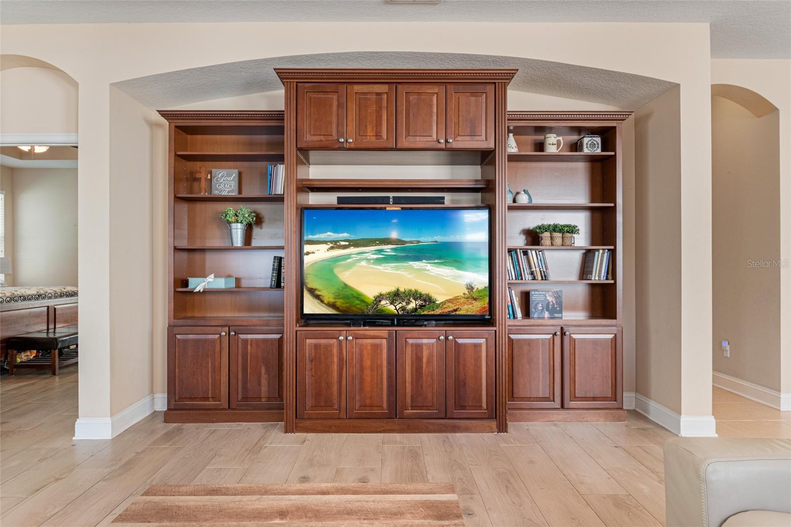 13609 RIGGS WAY