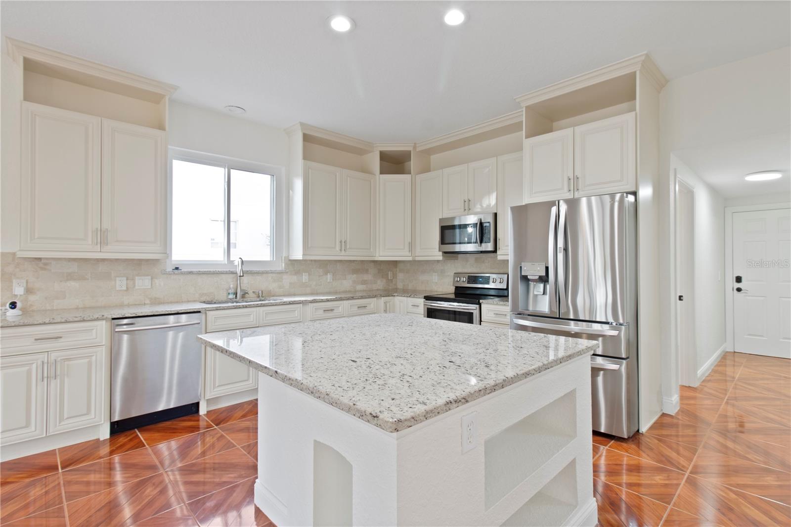 1254 SHELTER ROCK RD