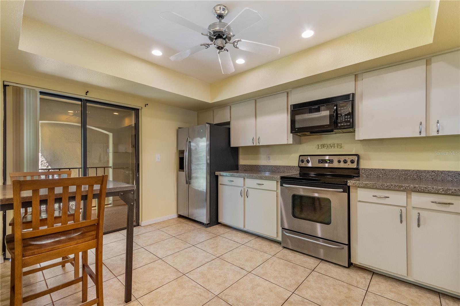 1055 KENSIGNTON PARK DR #317