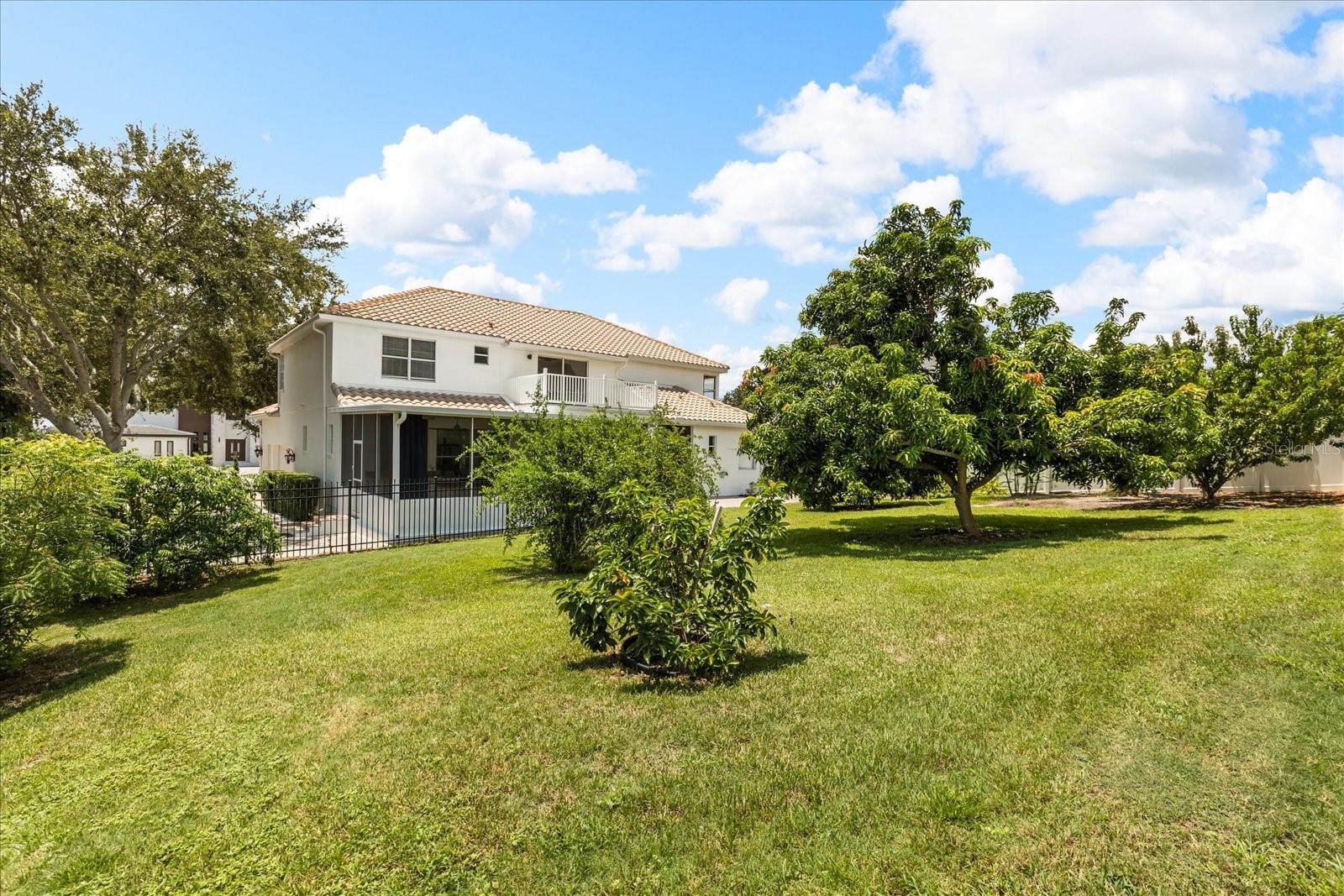 619 LARGOVISTA DR