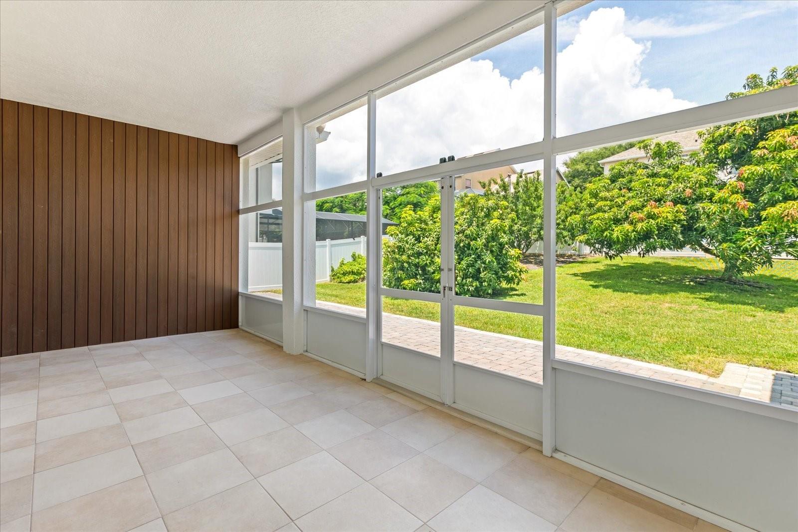 619 LARGOVISTA DR