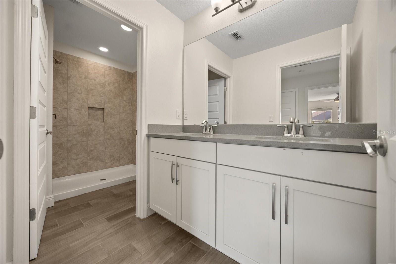 10291 ATWATER BAY DR