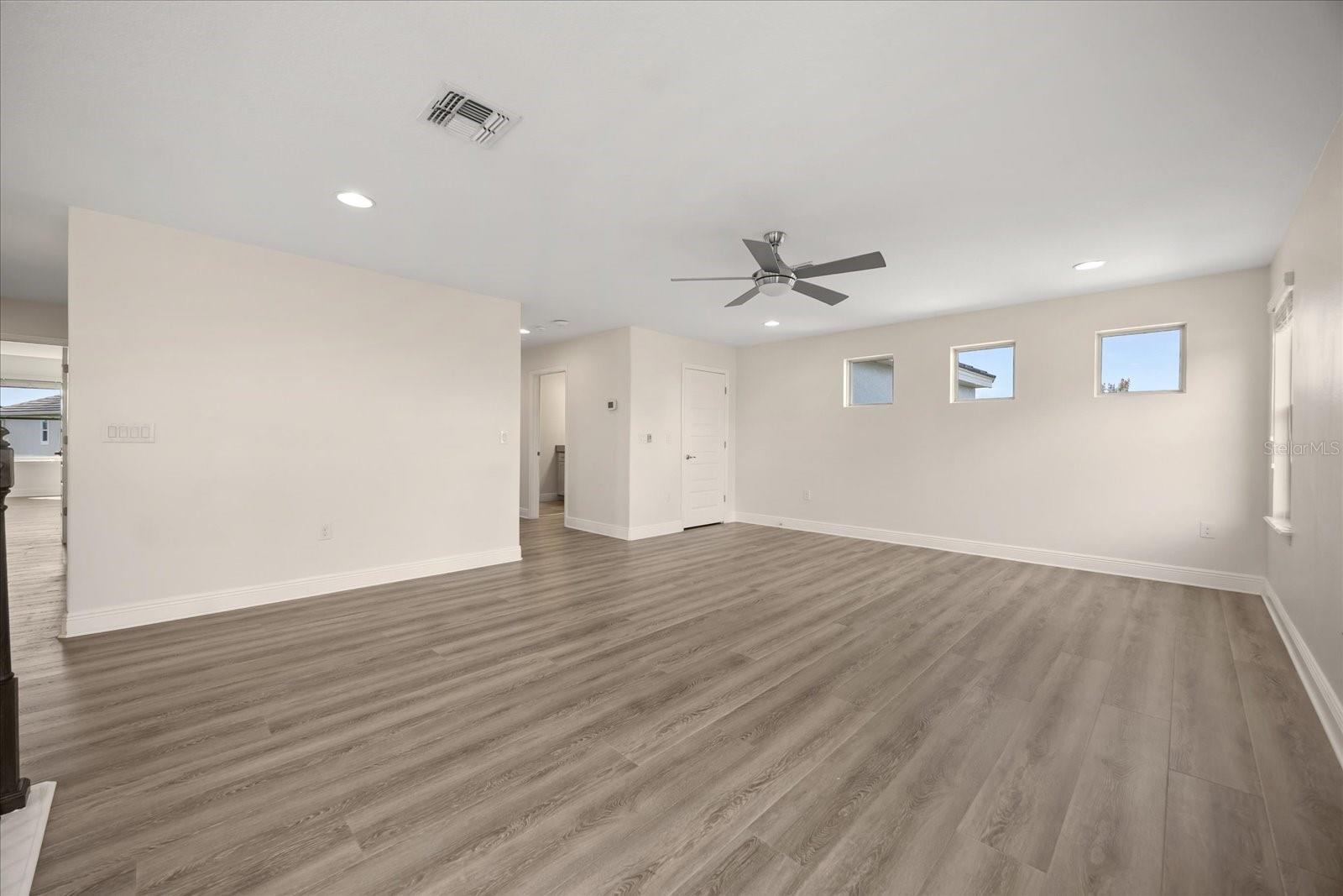 10291 ATWATER BAY DR