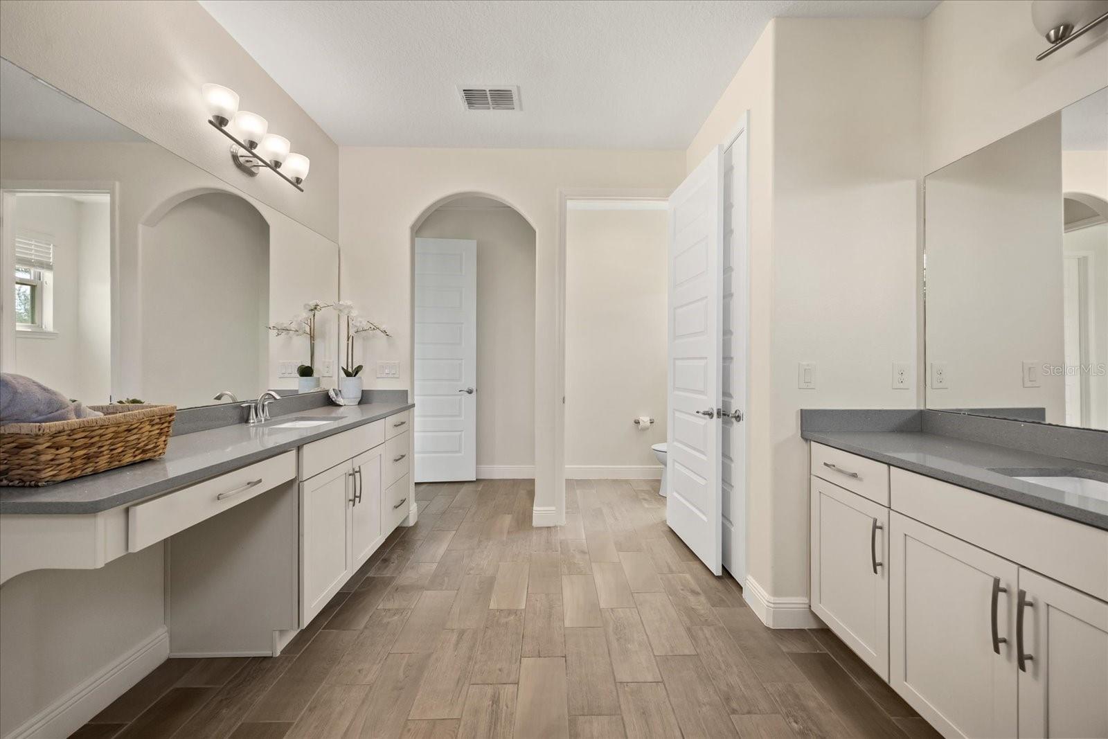 10291 ATWATER BAY DR