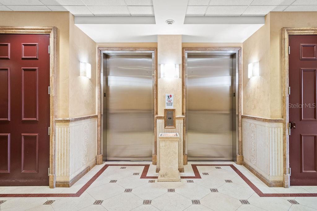 2295 S HIAWASSEE RD #404