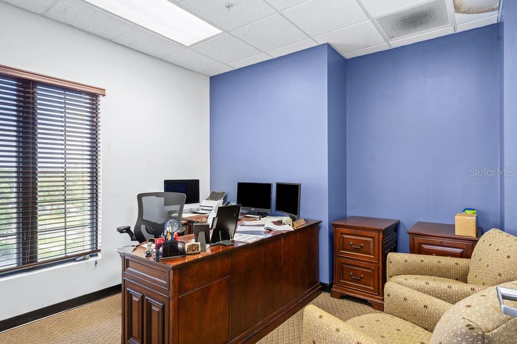 2295 S HIAWASSEE RD #404