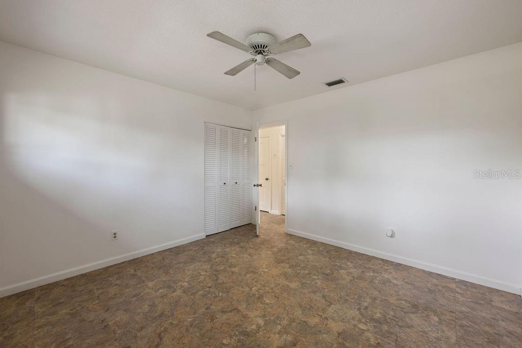 541 LONDON RD