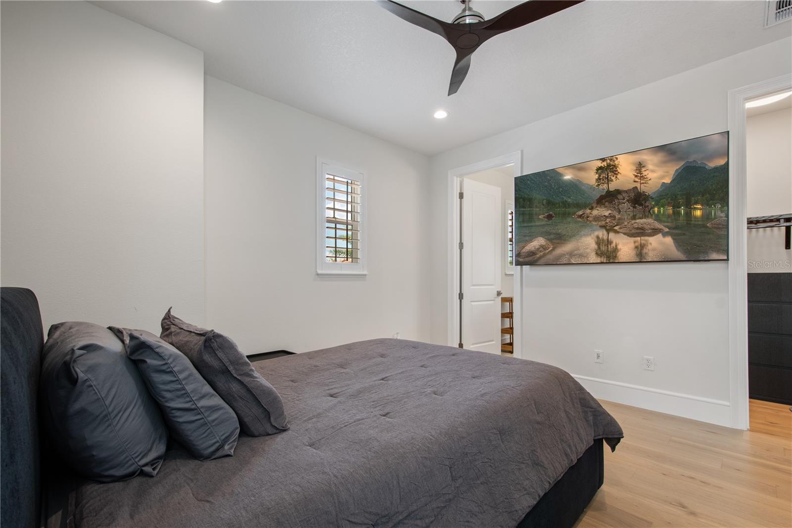 15681 PANTHER LAKE DR