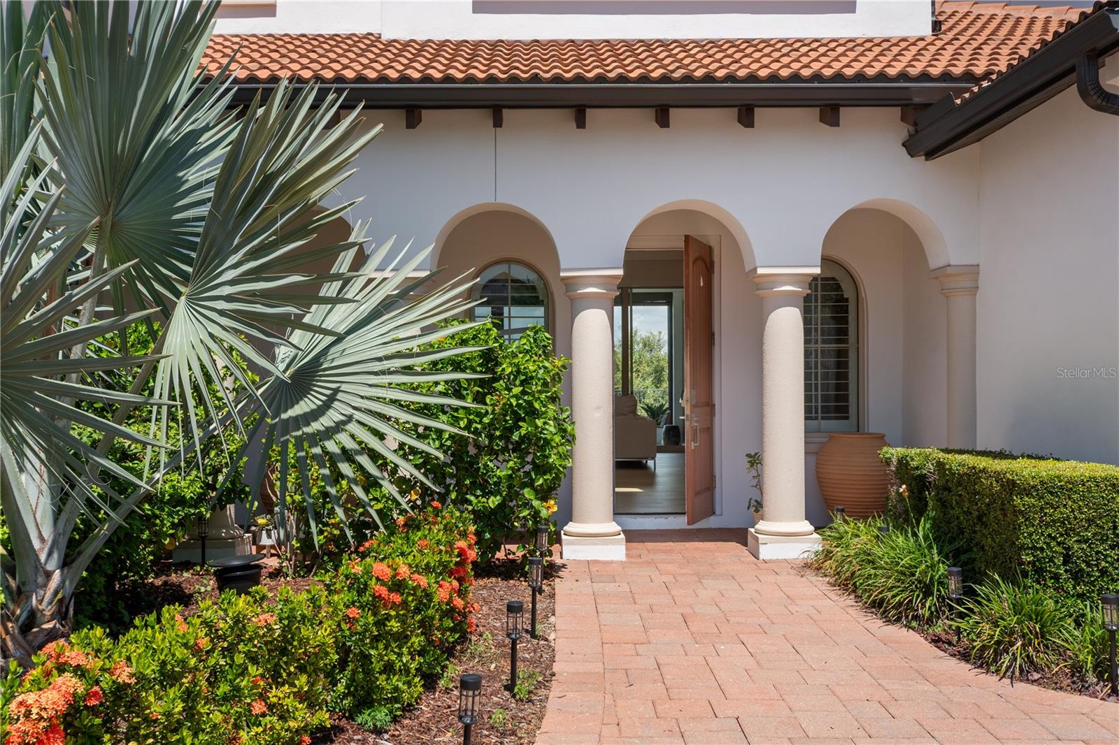 15681 PANTHER LAKE DR