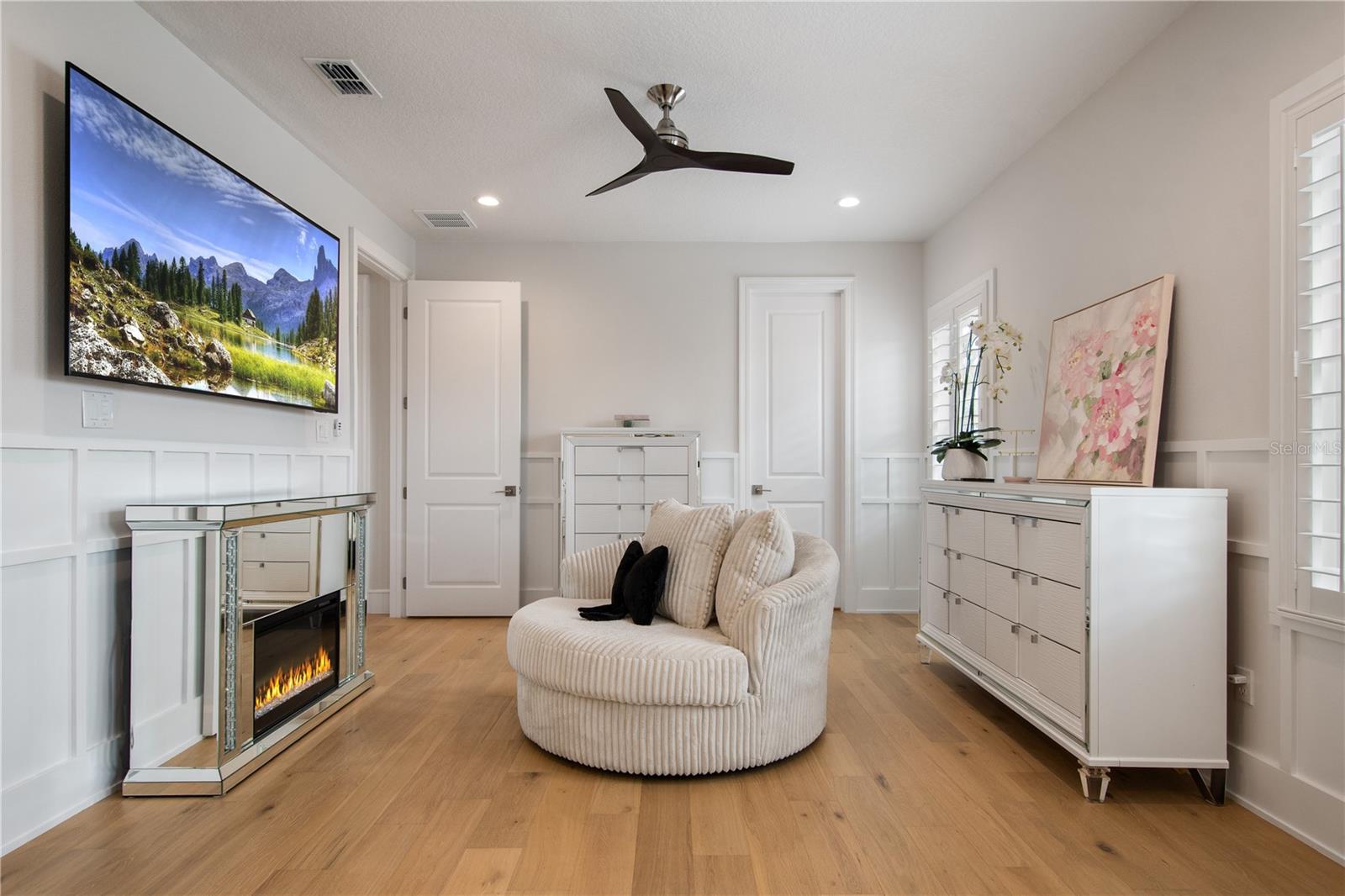 15681 PANTHER LAKE DR