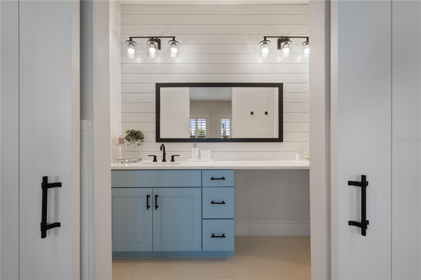 15681 PANTHER LAKE DR